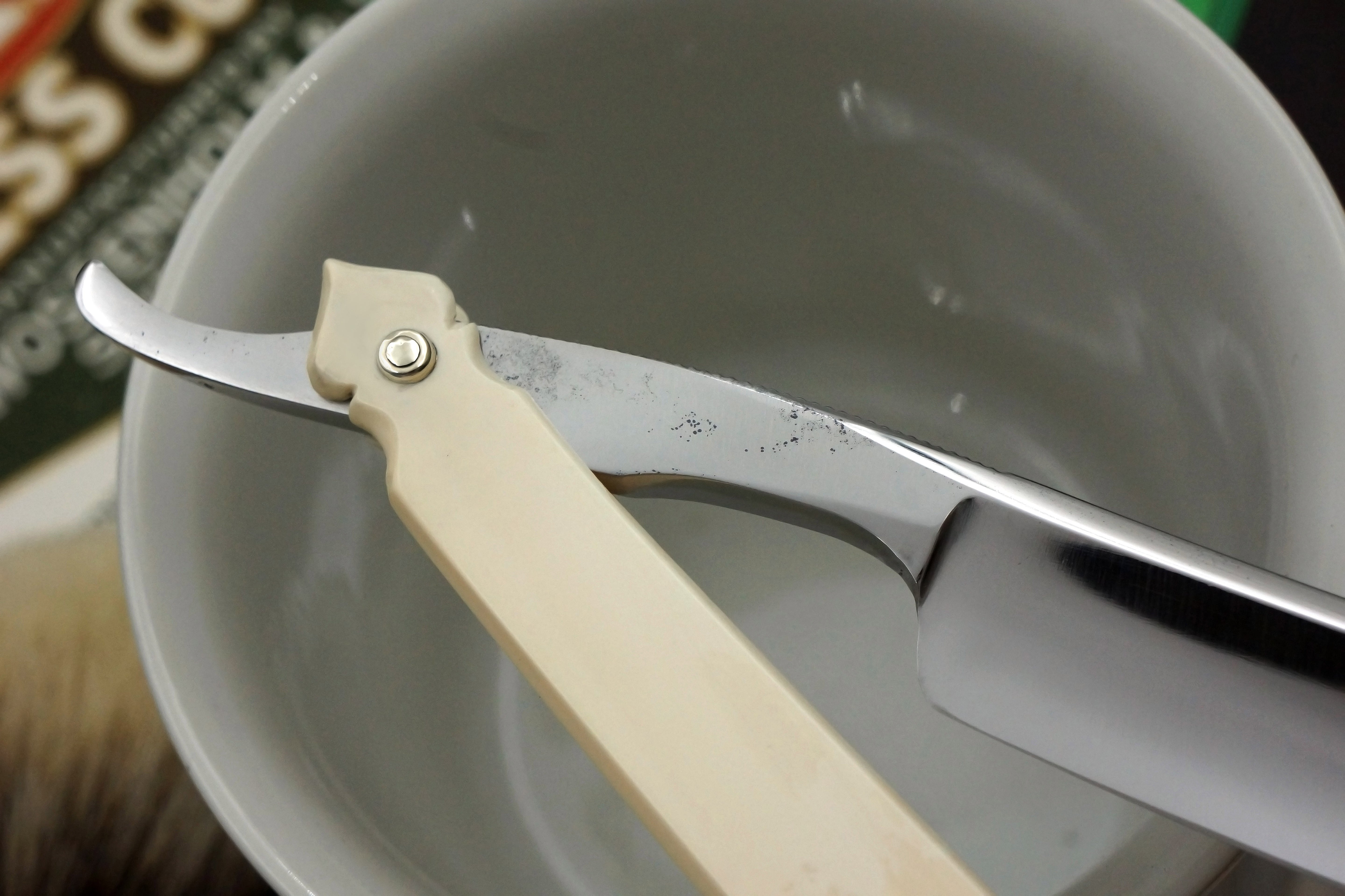 Joseph Rodgers & Sons 6/8 Blade with Carved Mammoth Ivory Scales Sheffield Straight Razor - Shave Ready