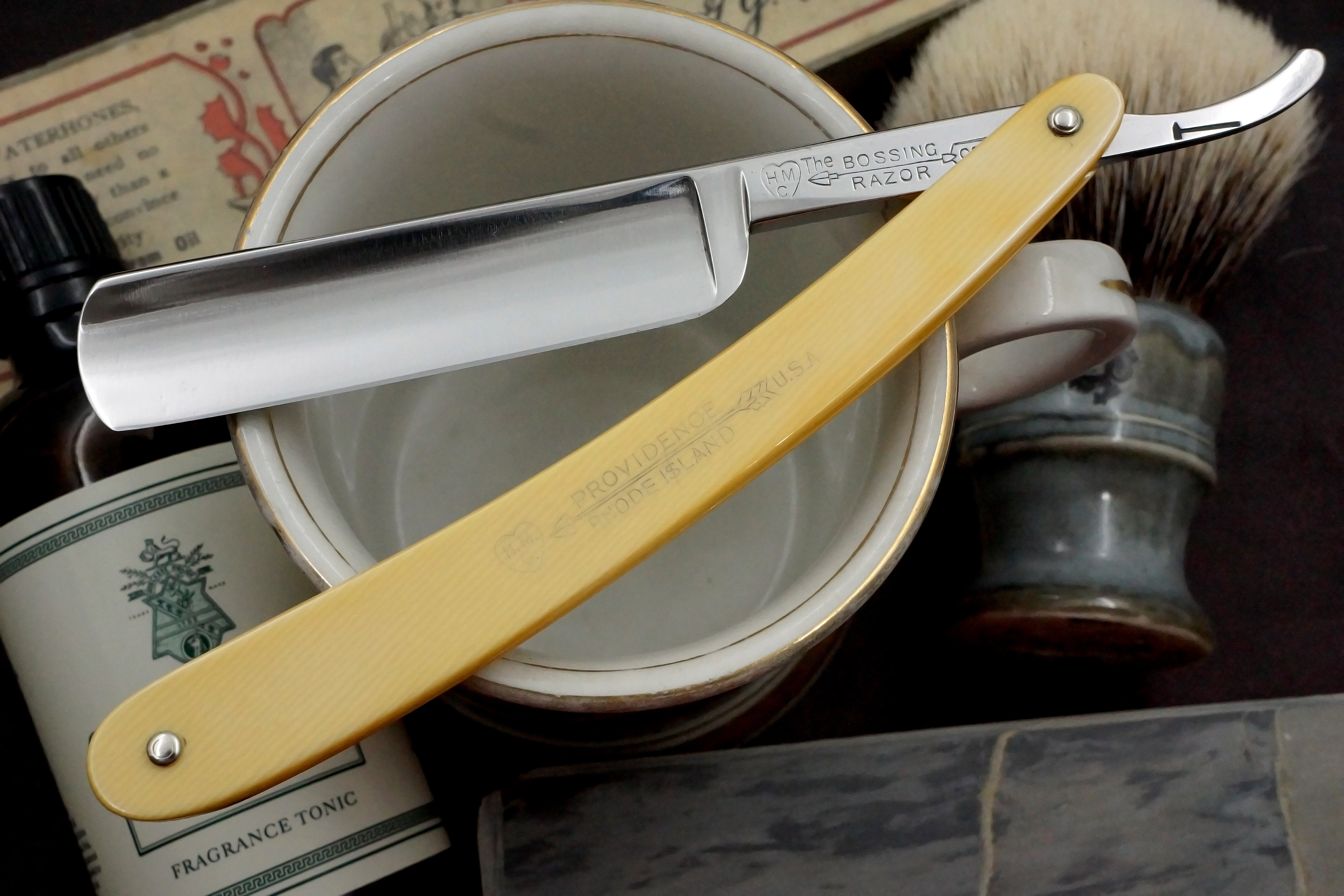 HMC "Bossing Razor" 6/8 Full Hollow - Excellent + American Straight Razor - Shave Ready