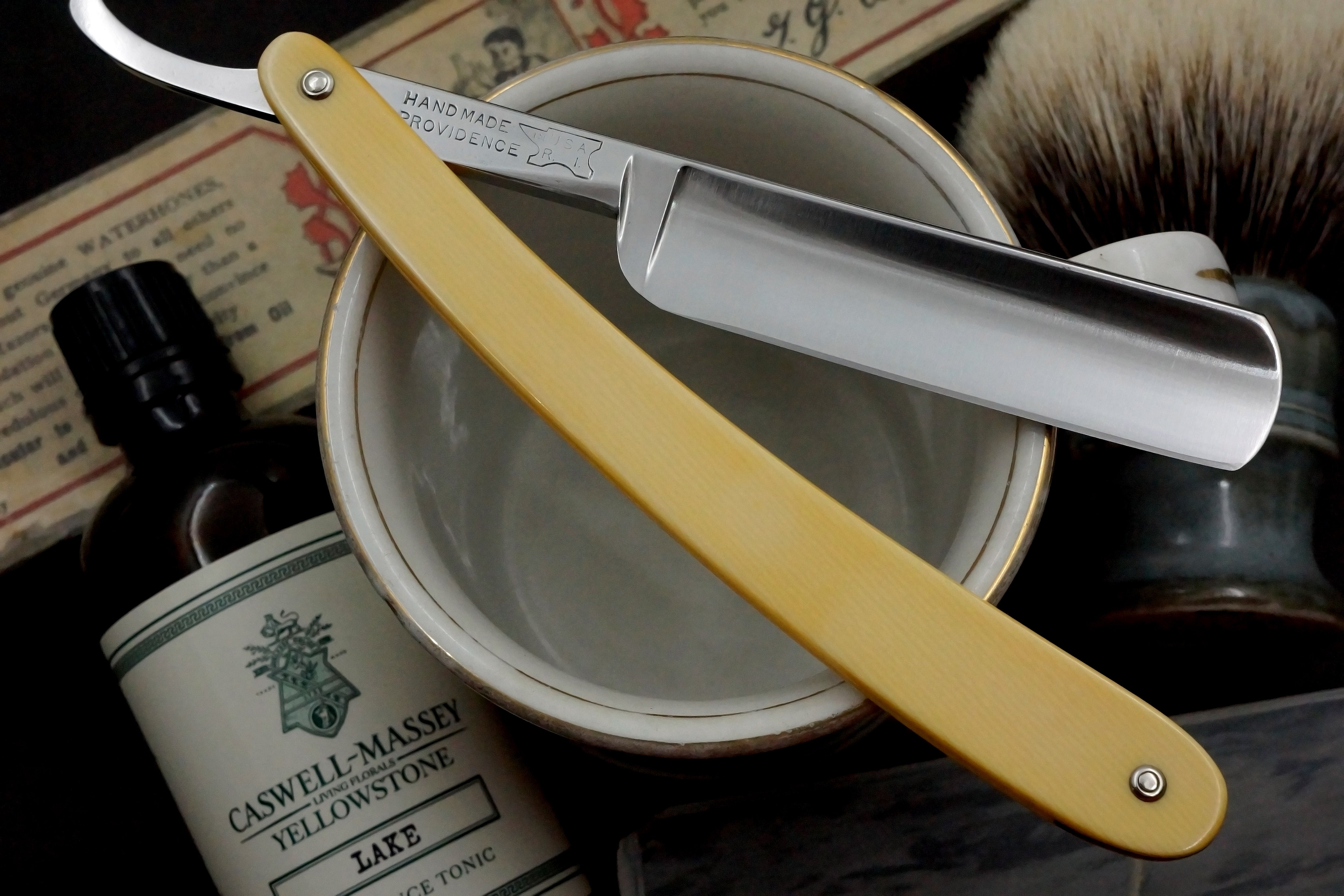 HMC "Bossing Razor" 6/8 Full Hollow - Excellent + American Straight Razor - Shave Ready