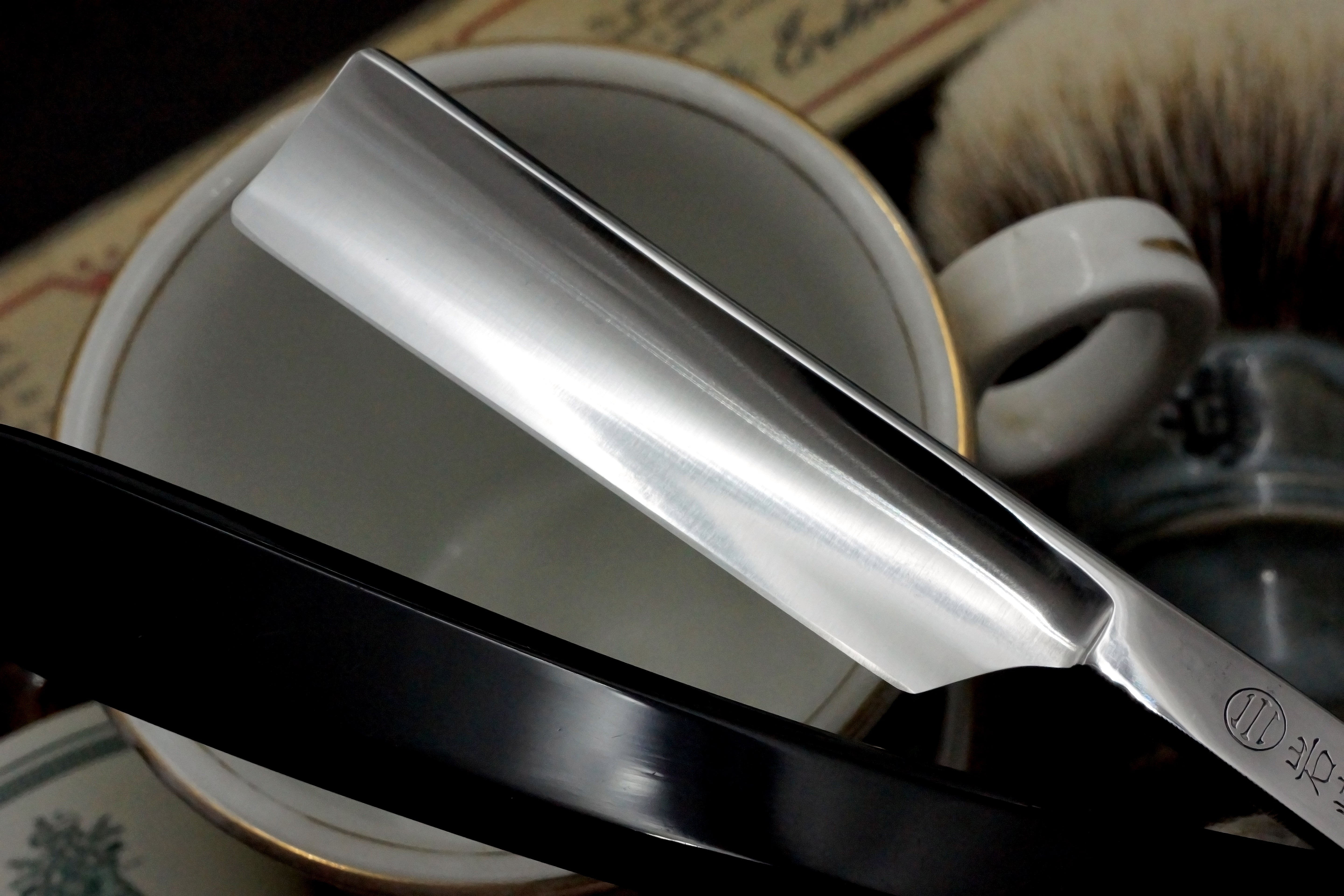 Iwasaki Tamahagane Rare Fully Restored - 6/8 Full Hollow Western Vintage Japanese Straight Razor - Shave Ready