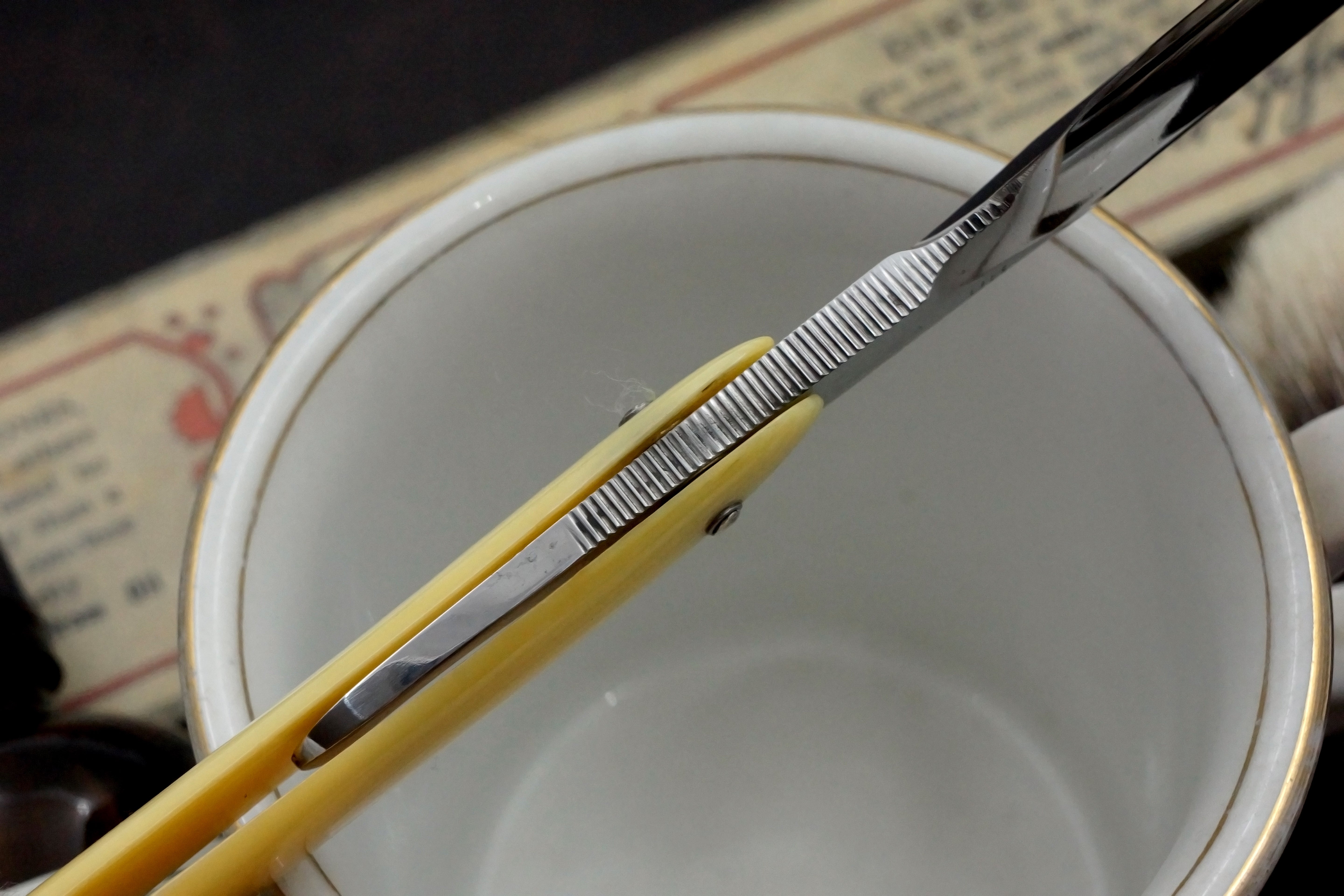 Ribbon Rosette No. 80 Double Concave Pristine 13/16 - Vintage Japanese Straight Razor - Shave Ready