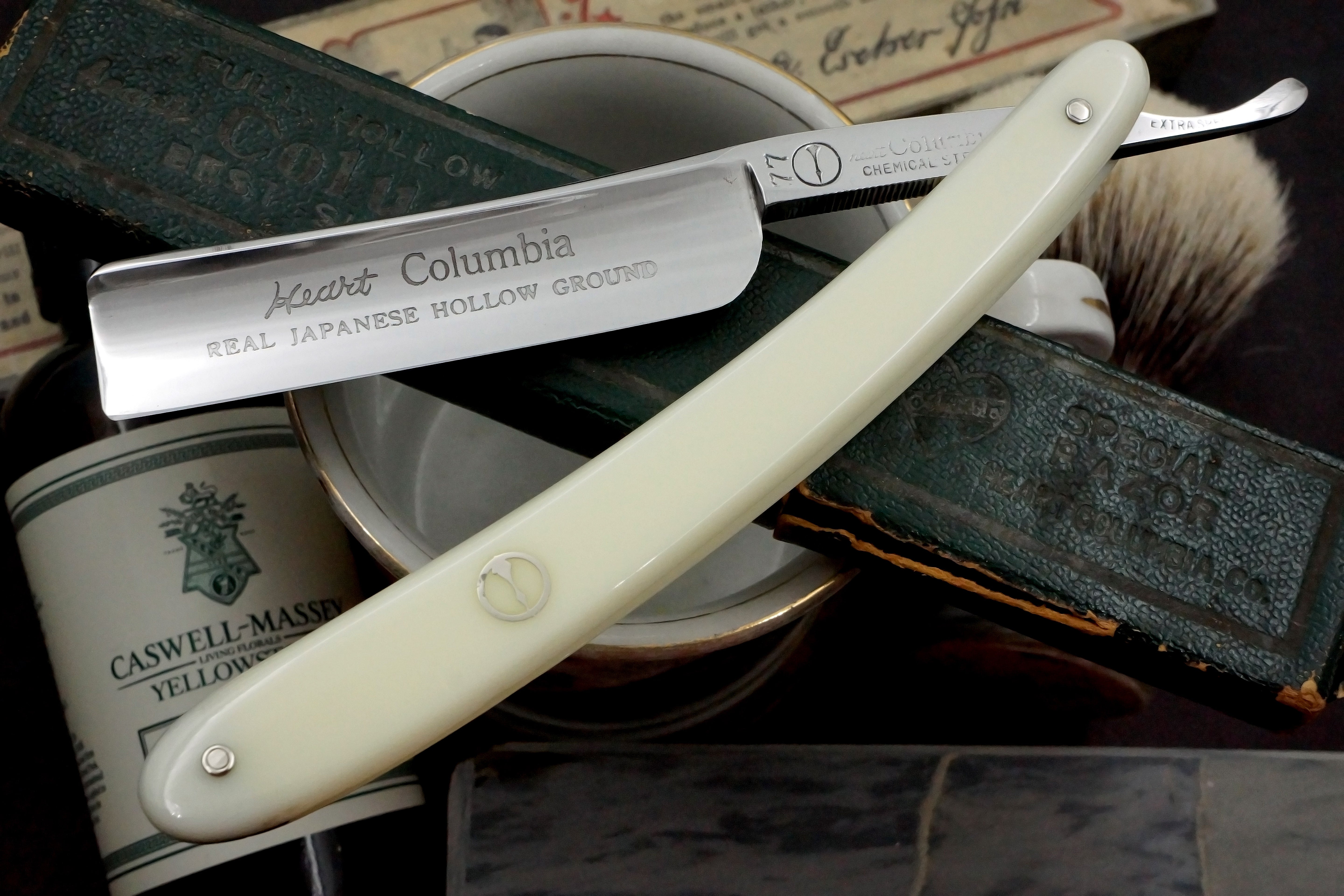 Heart Columbia Excellent Fancy Fully Restored - 6/8 Vintage Japanese Straight Razor - Shave Ready