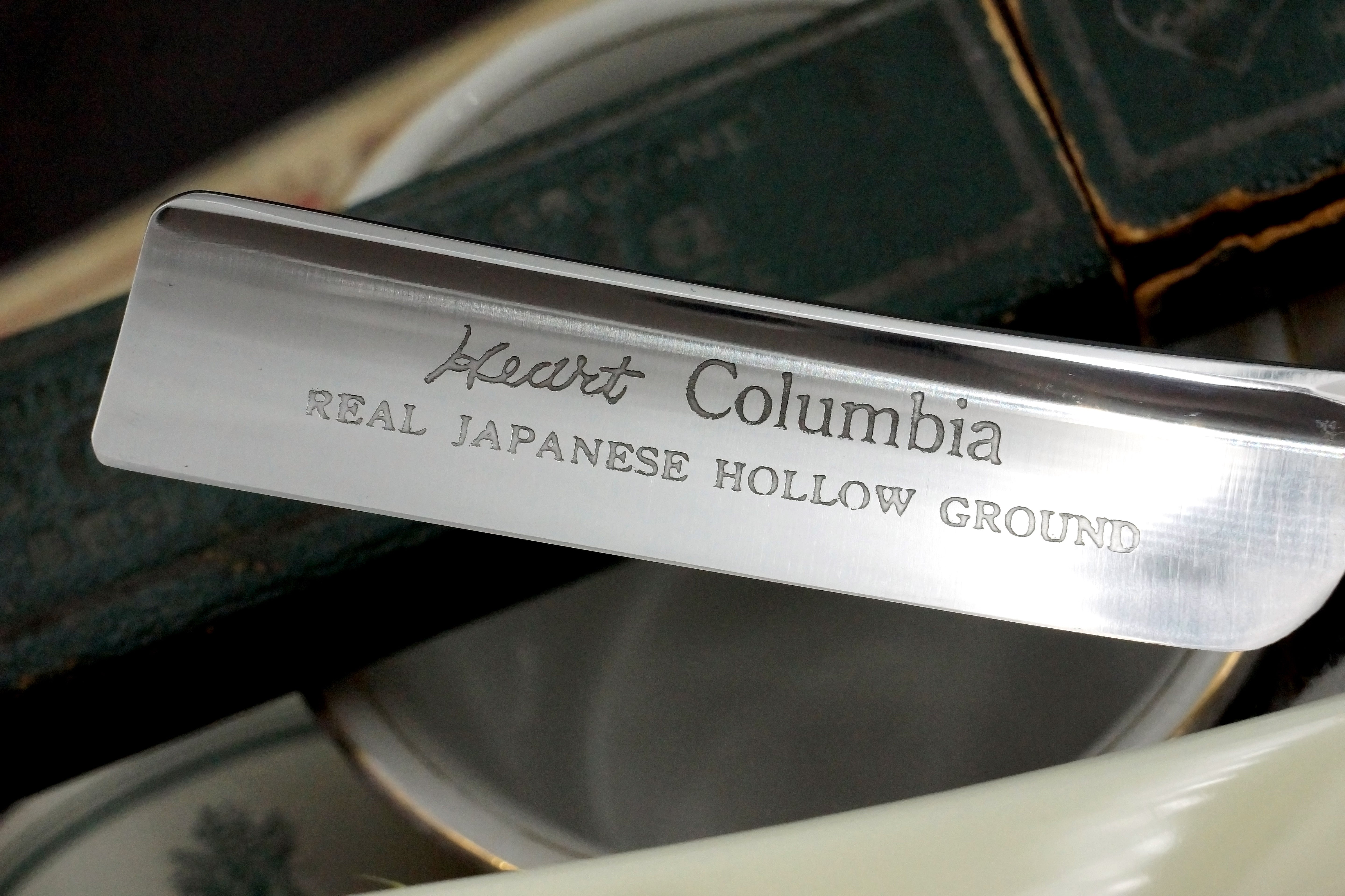 Heart Columbia Excellent Fancy Fully Restored - 6/8 Vintage Japanese Straight Razor - Shave Ready