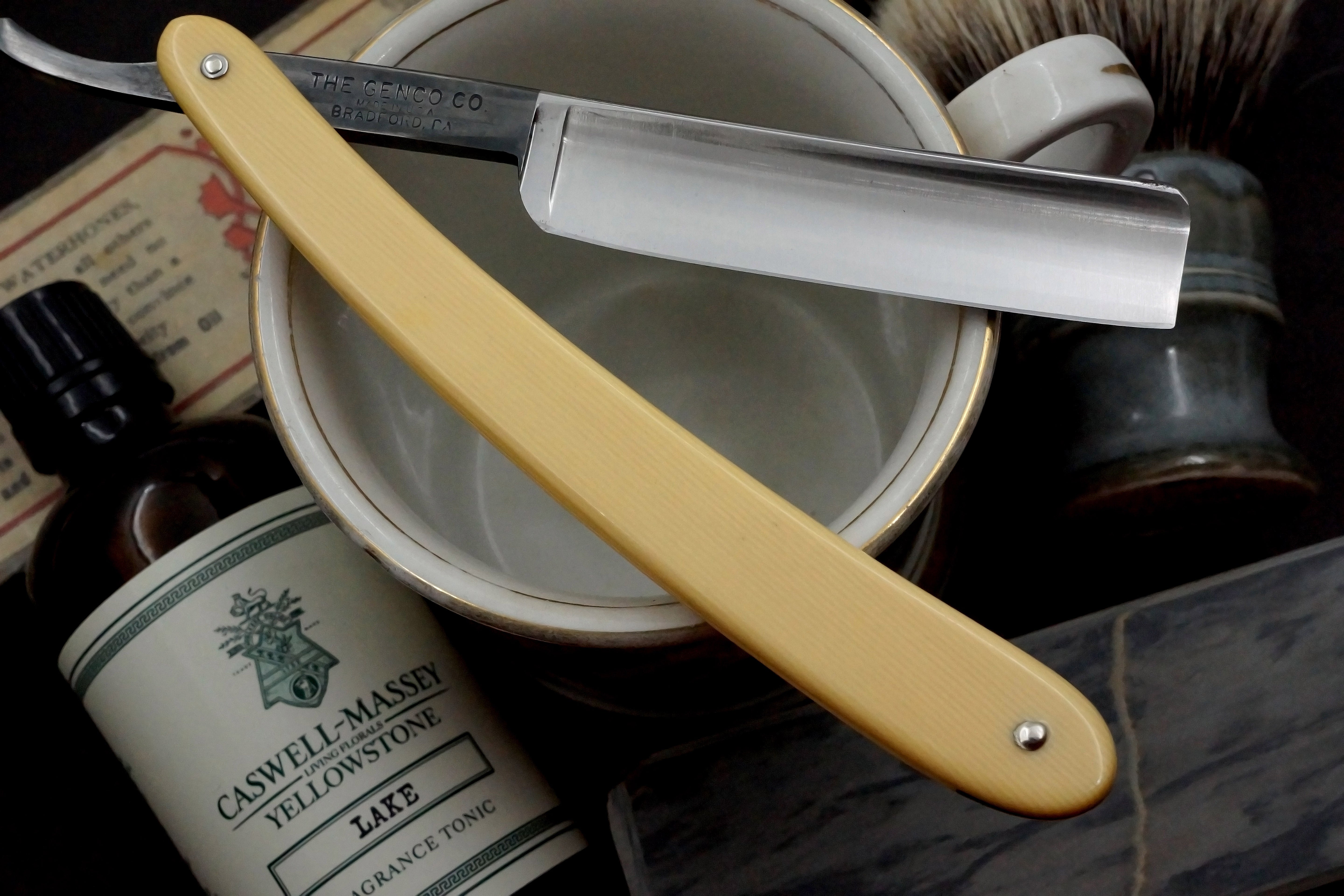 Genco "Fluid Steel" - 11/16 Full Hollow Blade - Restored American Vintage Straight Razor - Shave Ready