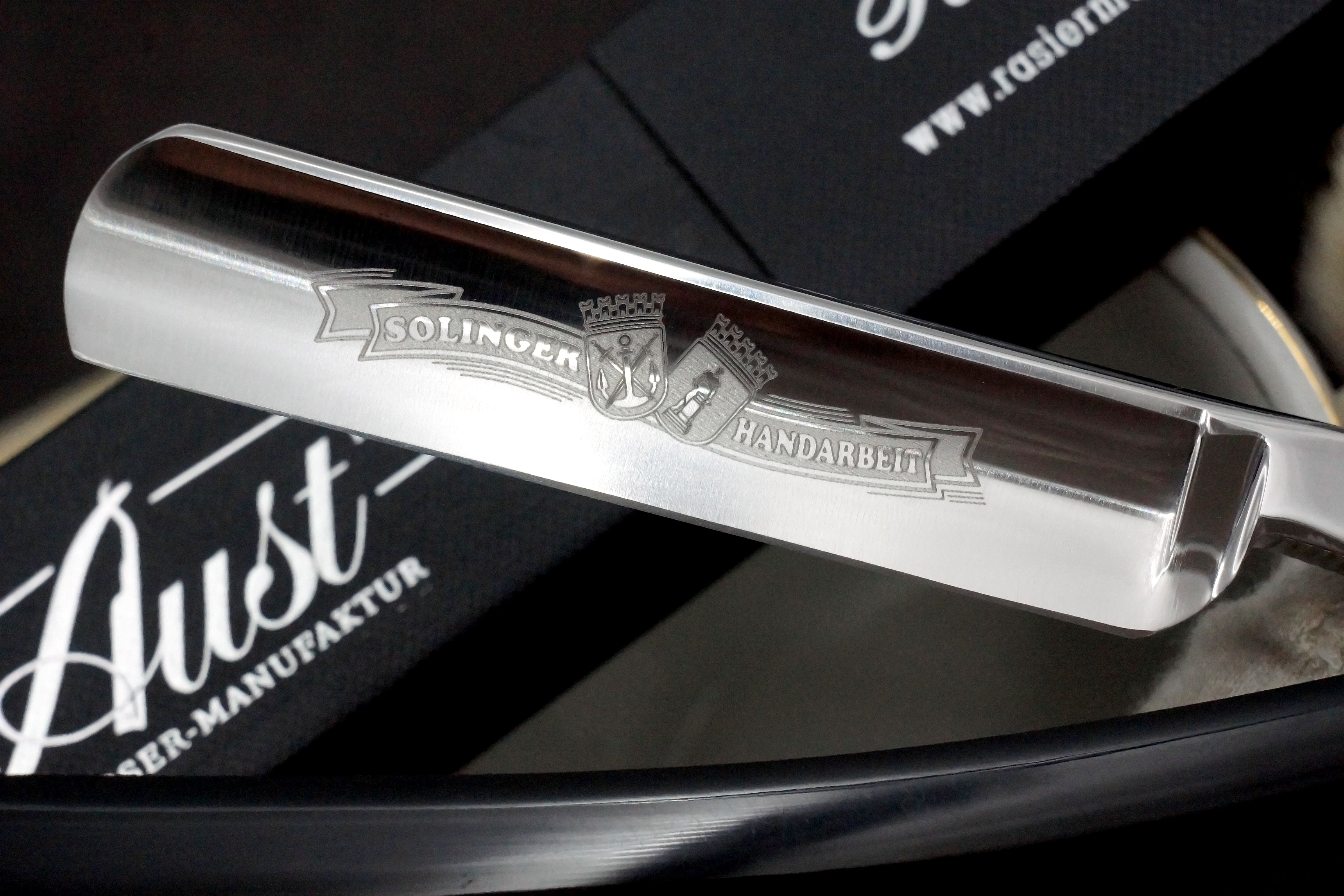 Ralf Aust 5/8 Full Hollow Blade with Black Scales - Preowned Solingen Straight Razor - Shave Ready