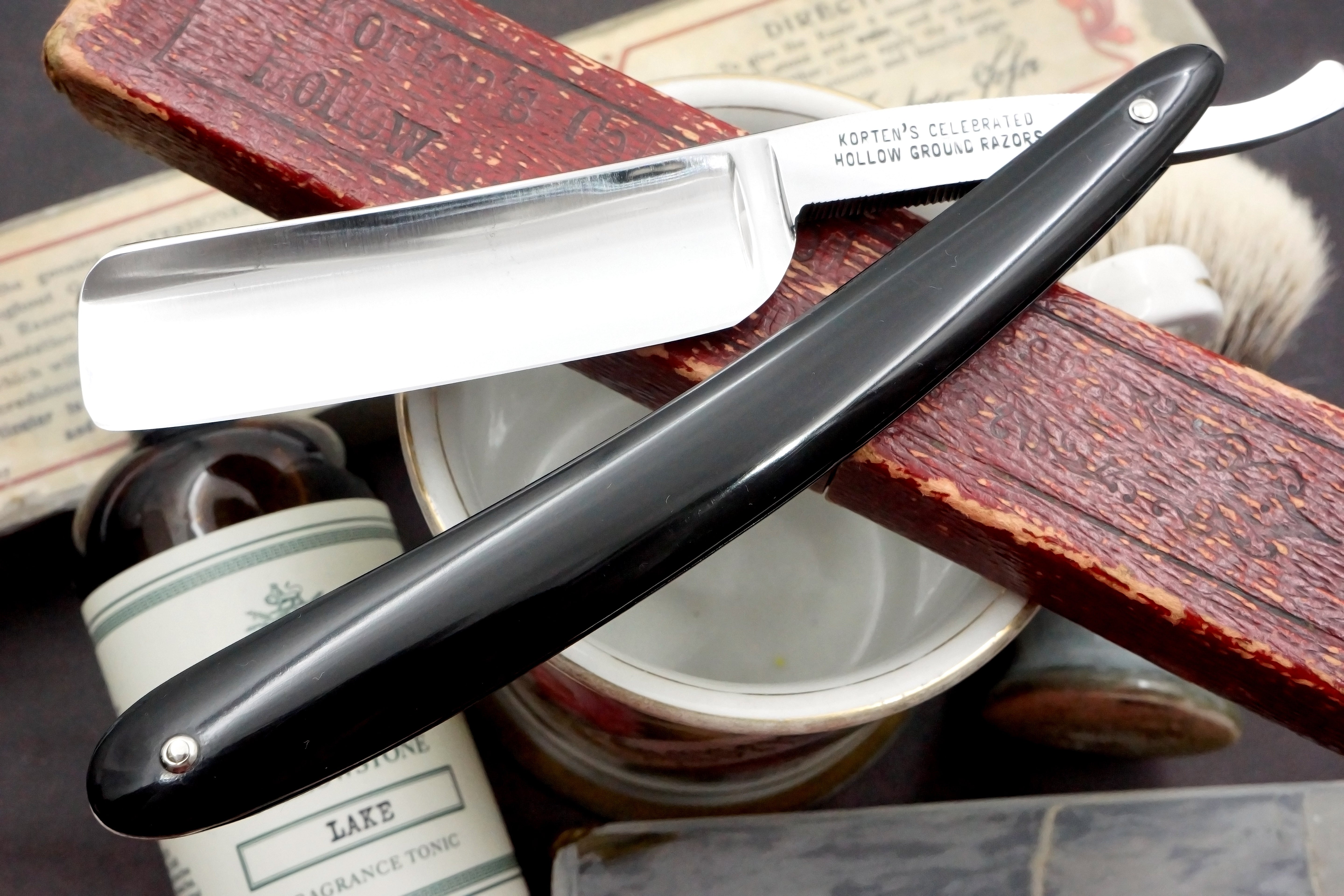 Korten's Celebrated Razor 7/8 Full Hollow - Excellent + American? Straight Razor - Shave Ready