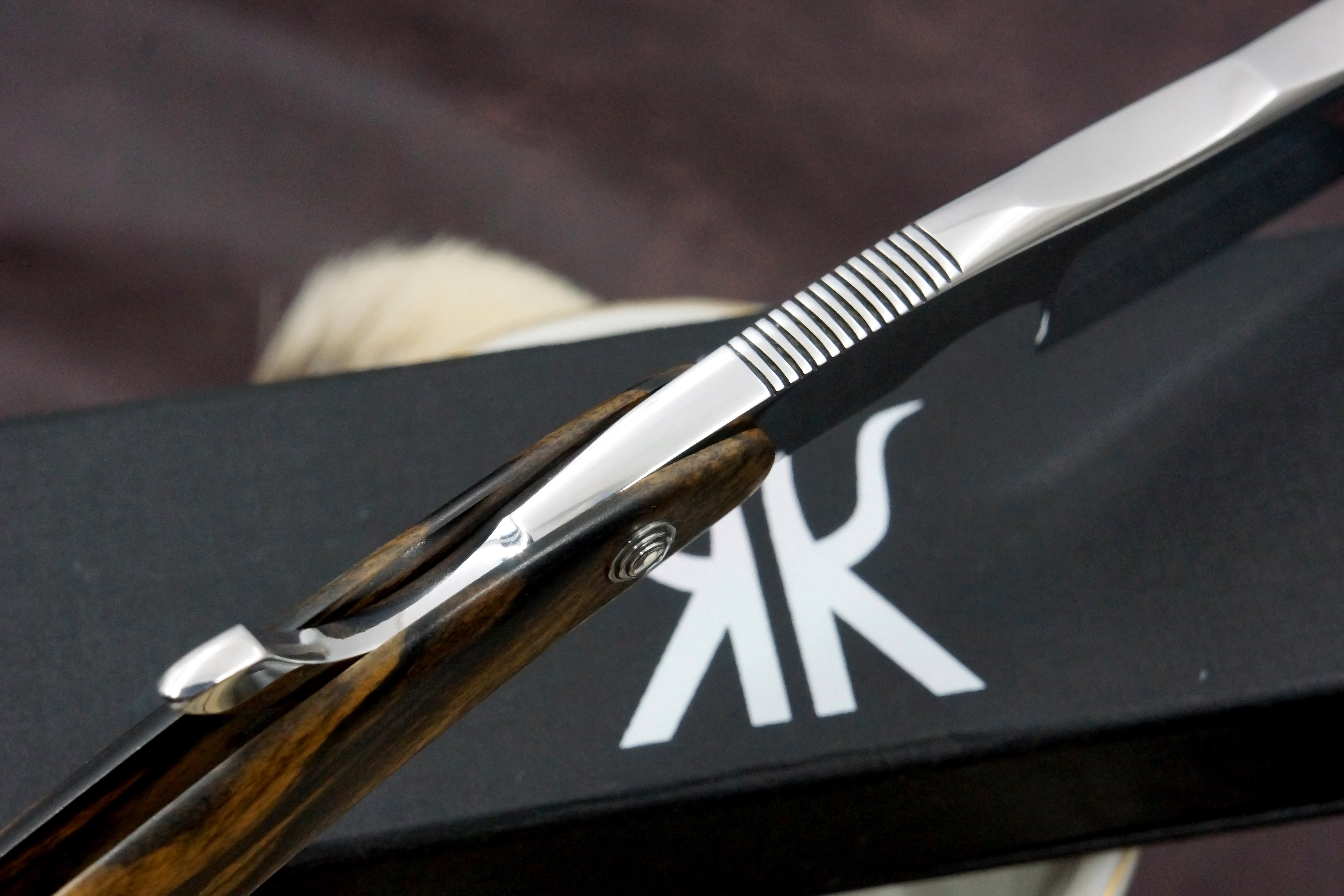 Koraat 8/8 Near Wedge Blade with Thumbnotch & Fancy Spine - Preowned Custom Straight Razor - Shave Ready