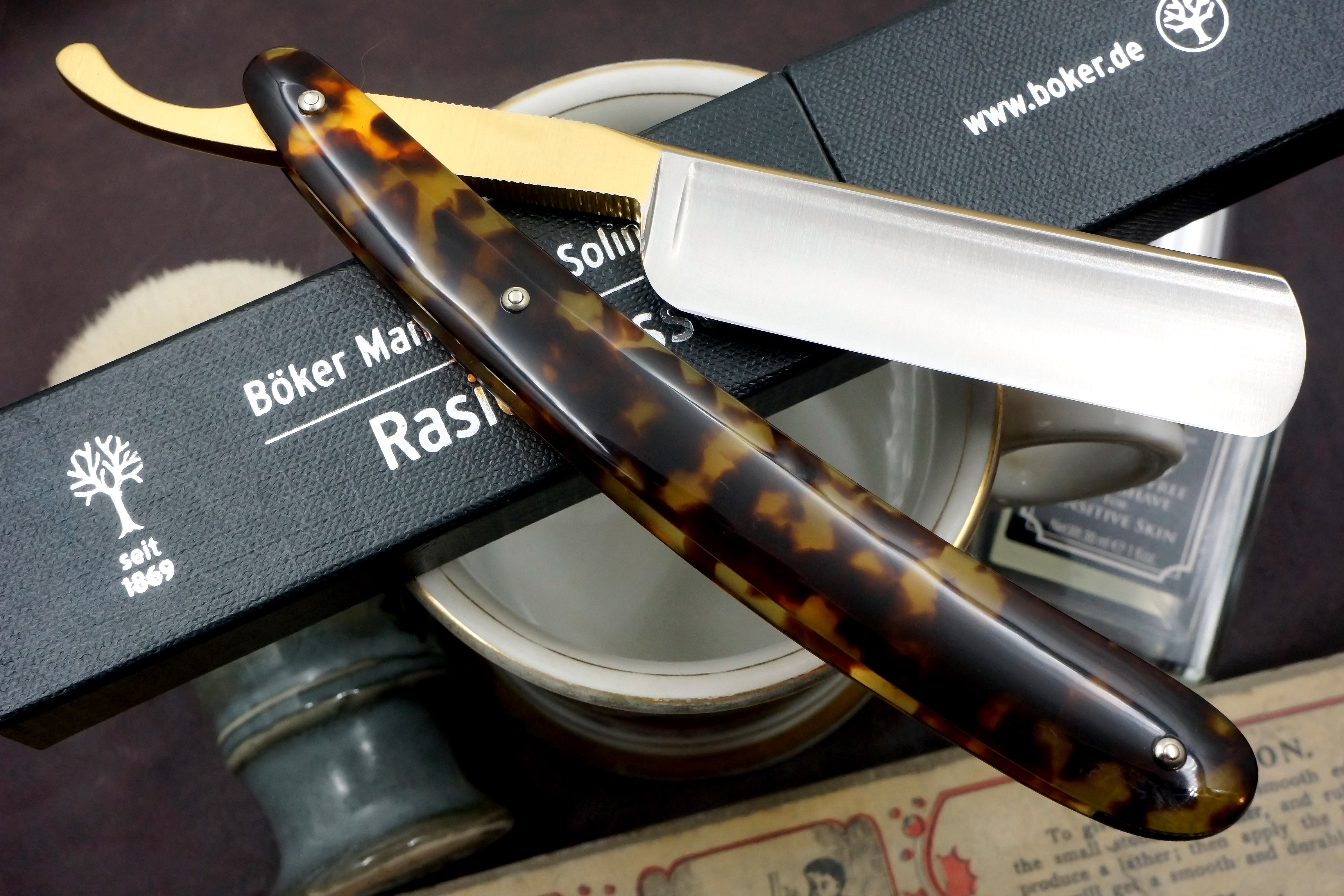 Boker "Tortoiseshell" 6/8 Full Hollow Etched Blade - Preowned Solingen Straight Razor - Shave Ready