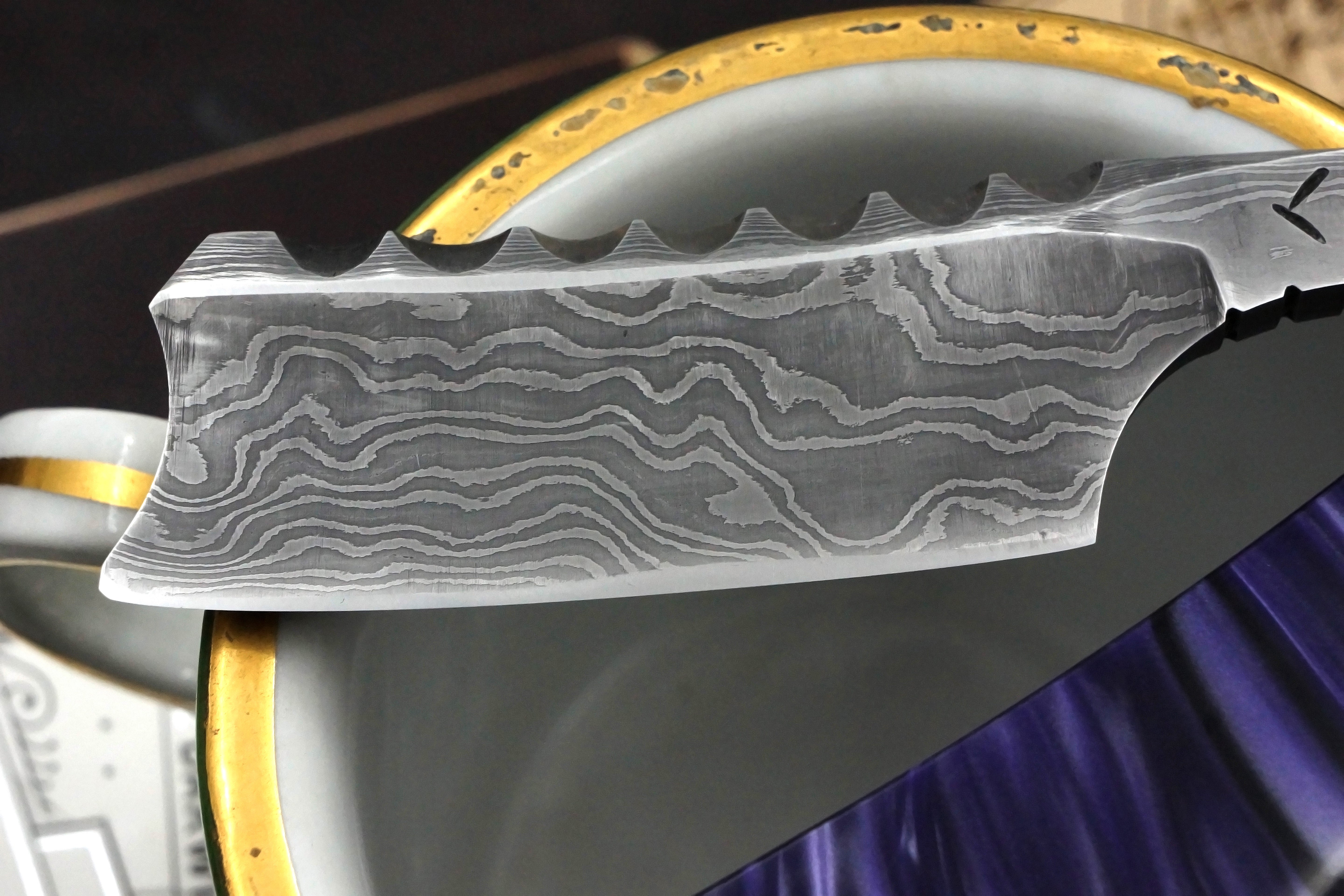 Snail Forge 7/8 Damascus Steel Near Wedge Blade - Preowned Custom Straight Razor - Shave Ready