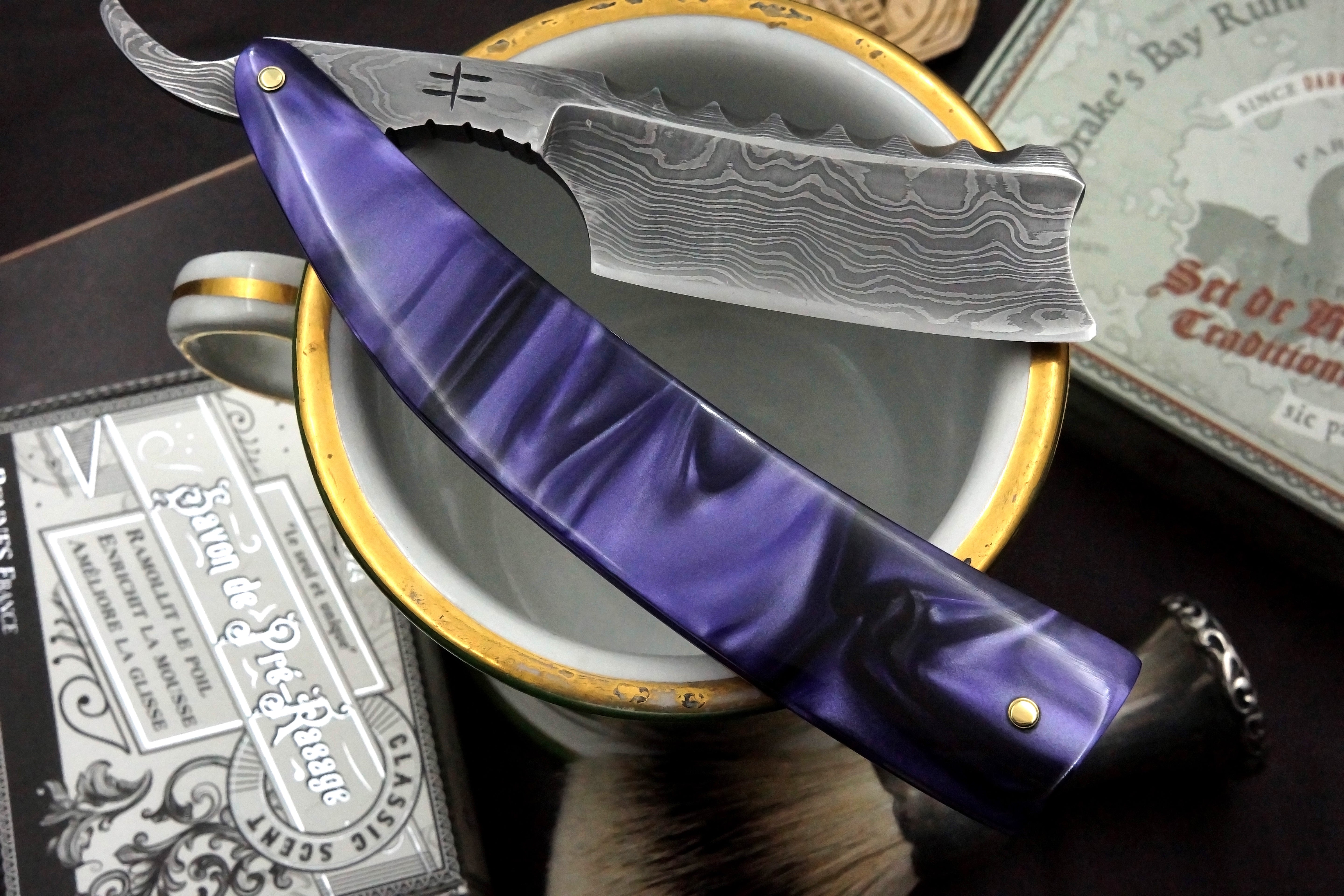 Snail Forge 7/8 Damascus Steel Near Wedge Blade - Preowned Custom Straight Razor - Shave Ready