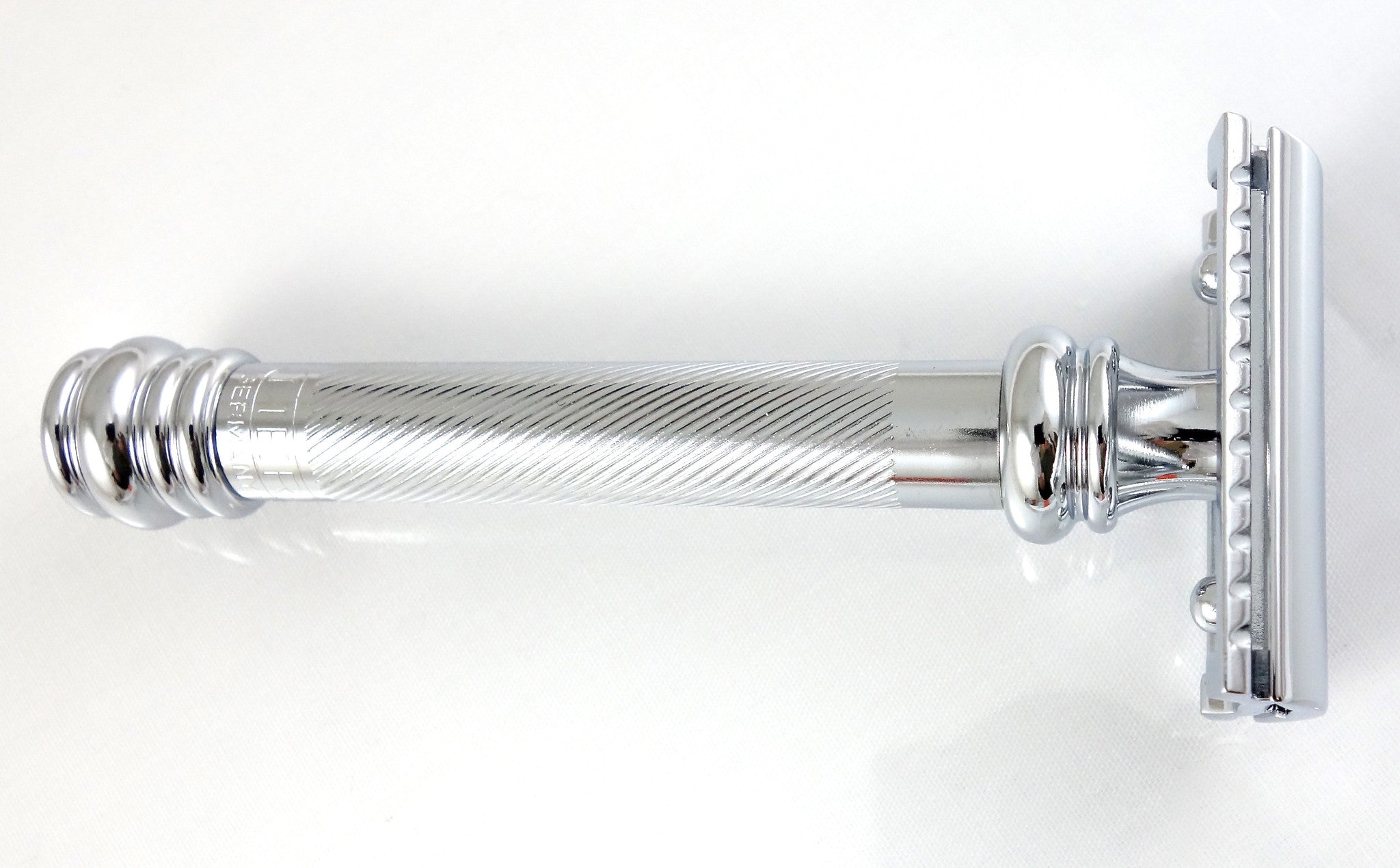 Merkur 38C Heavy Duty Chrome Safety Razor with Barber Pole Handle