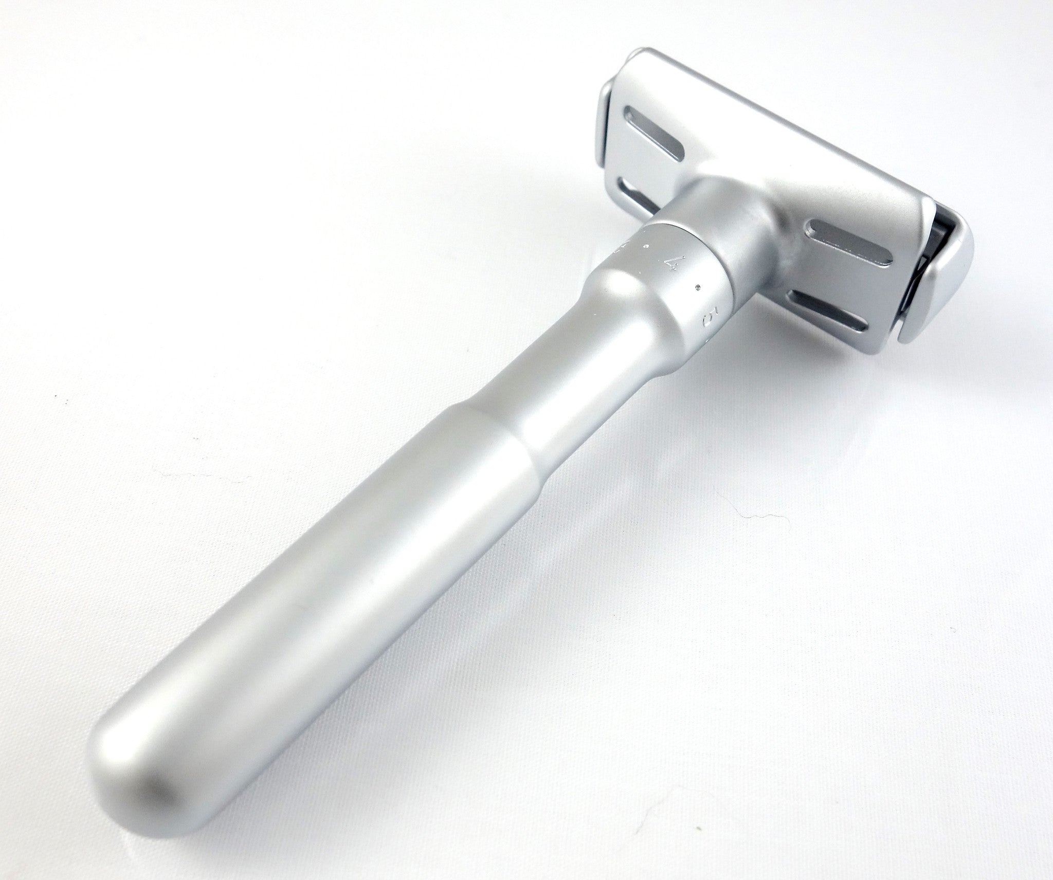 Merkur Futur Satin Chrome Adjustable Double Edge Safety Razor