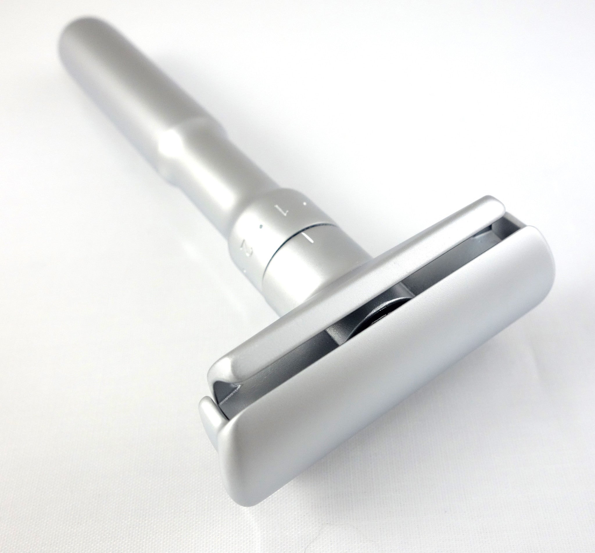 Merkur Futur Satin Chrome Adjustable Double Edge Safety Razor