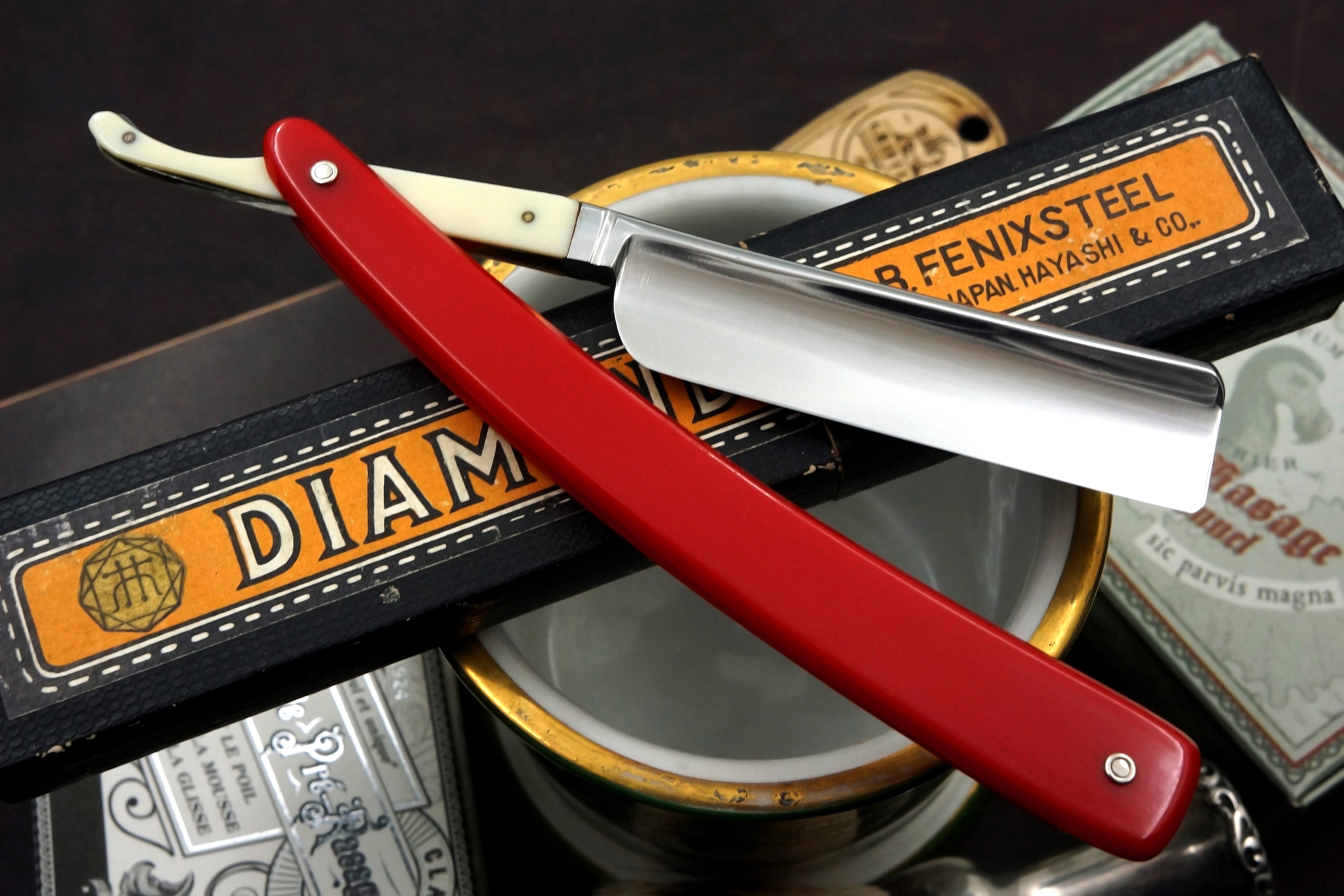 H. Diamond & Co. 1072 Very Fancy Clad Tang - 6/8 Near Pristine Vintage Japanese Straight Razor - Shave Ready