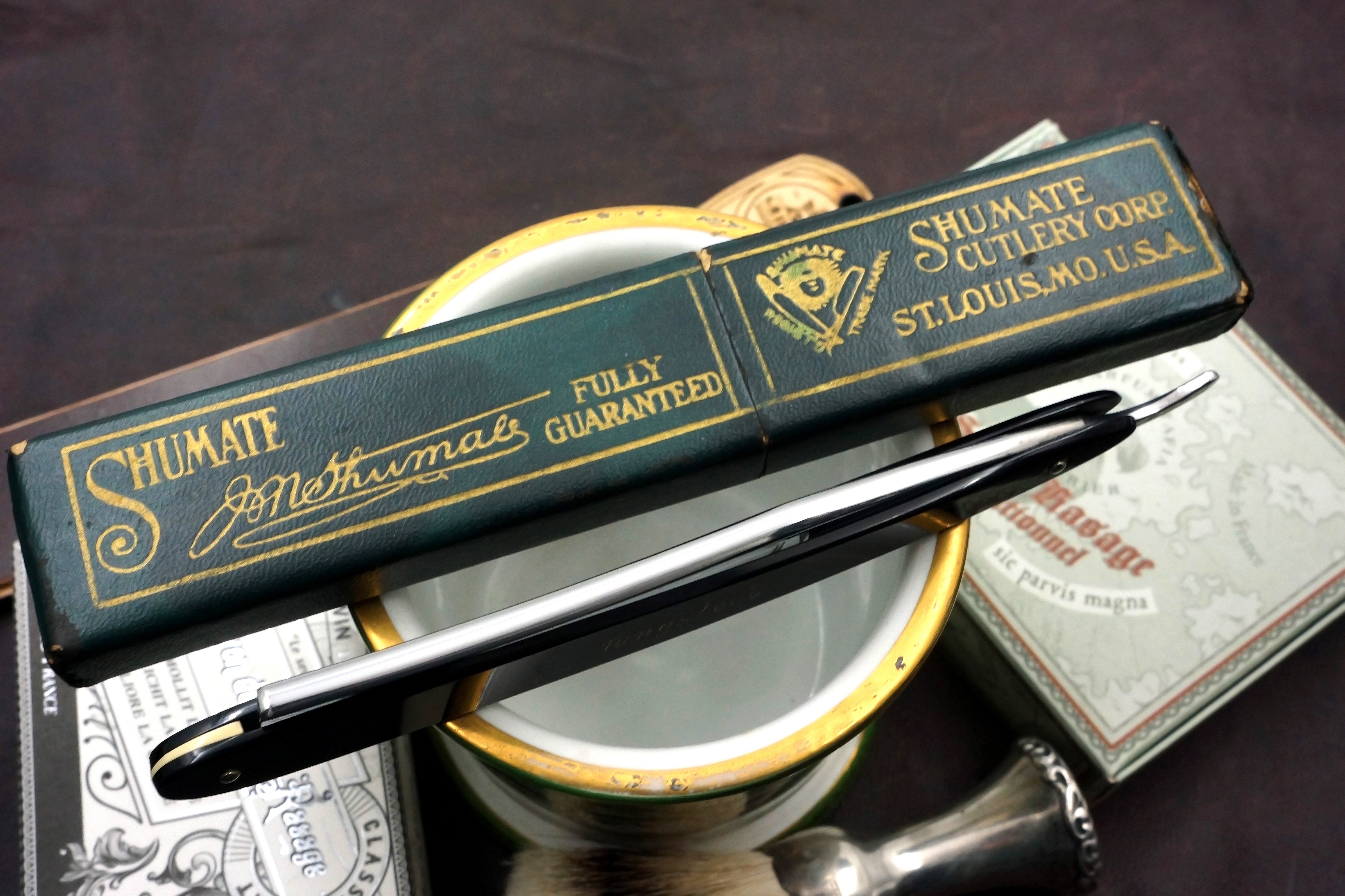 Shumate Cutlery Co. Tungsteel- 9/16 Like New Vintage St. Louis Straight Razor - Shave Ready