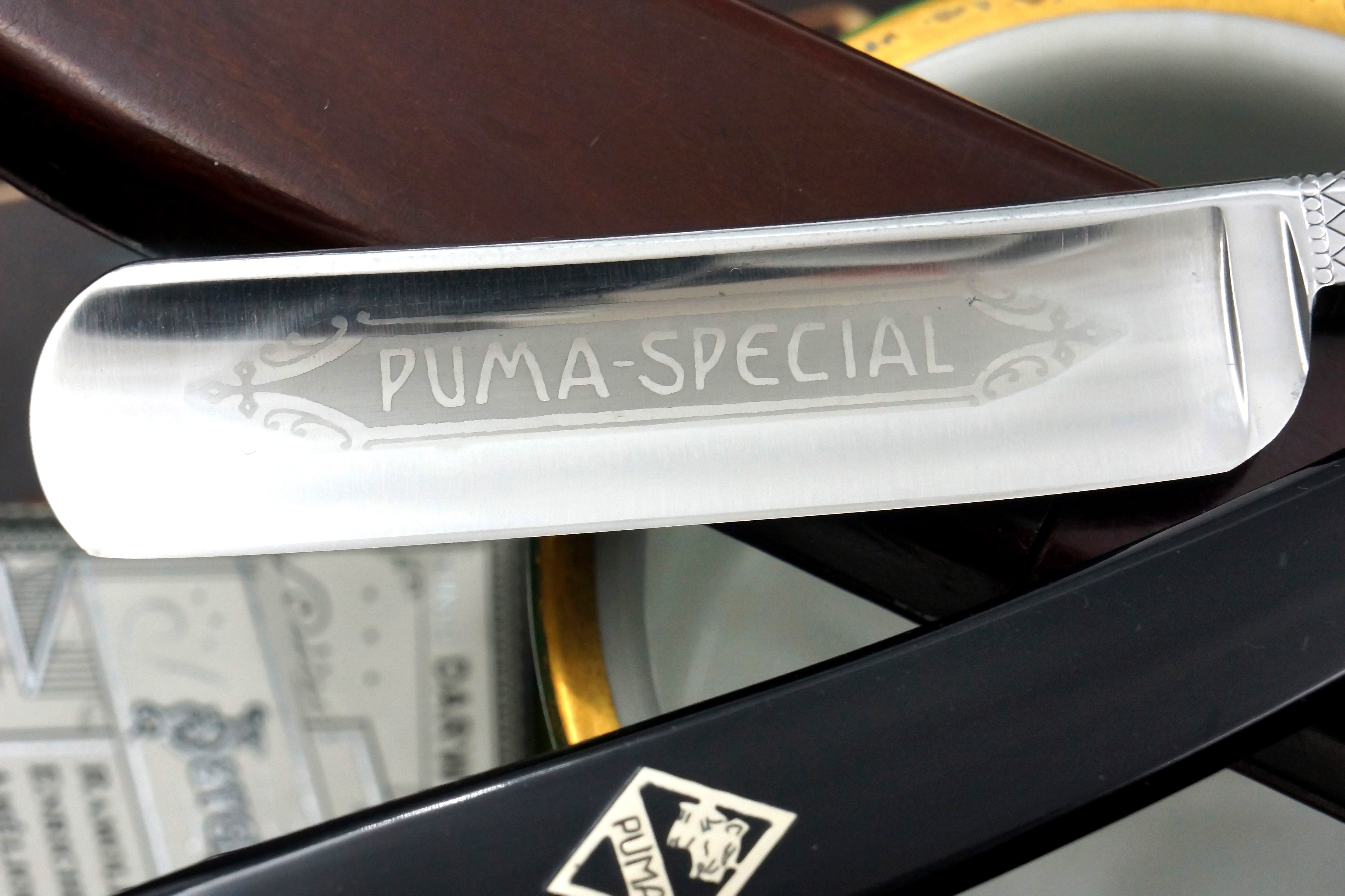 Puma Special No. 89 6/8 Full Hollow Gorgeous Etch - Excellent+ Vintage Solingen Straight Razor - Shave Ready