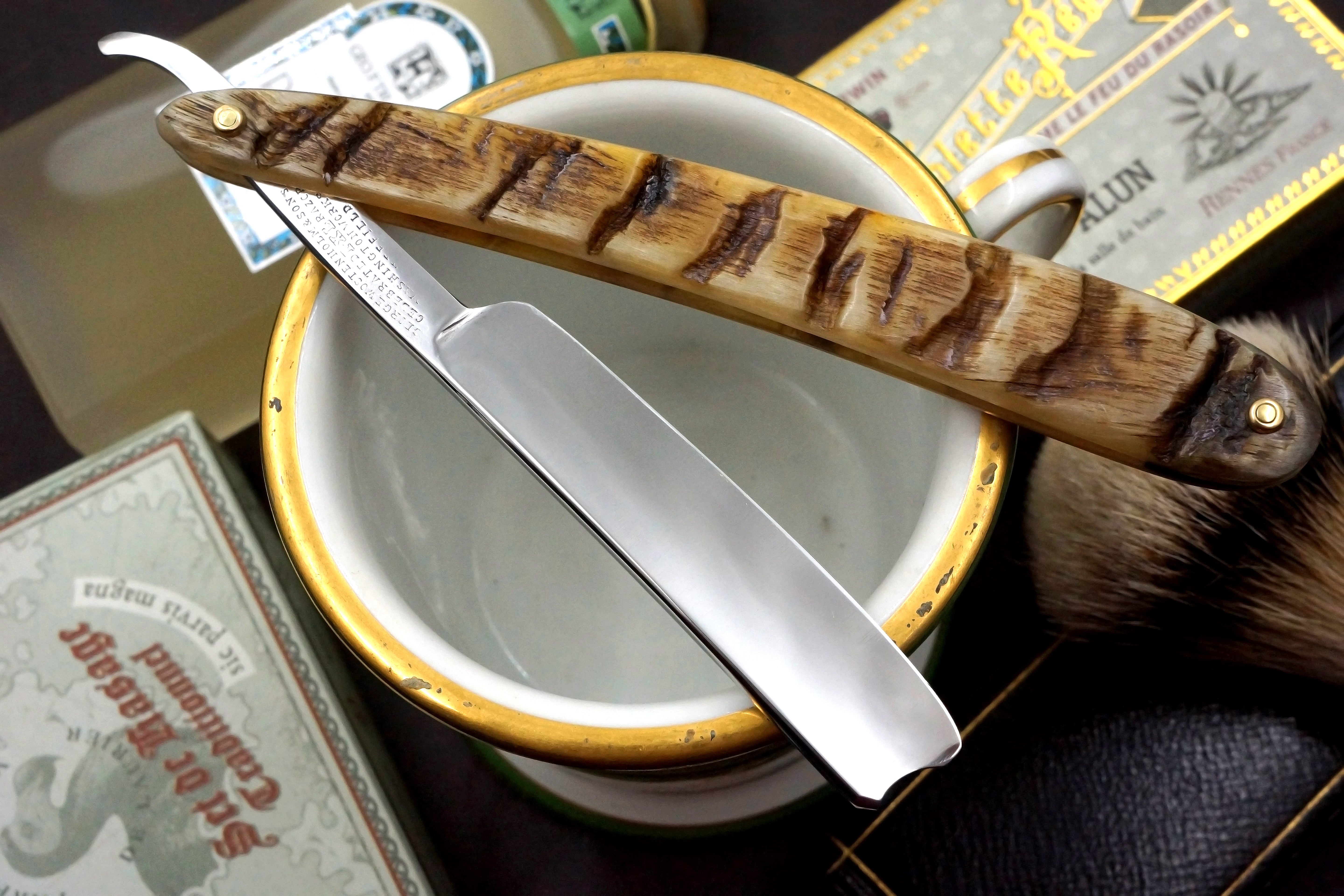 George Wostenholm & Sons - 5/8 Blade with New Rams Horn Scales - Fully Restored Sheffield Straight Razor - Shave Ready