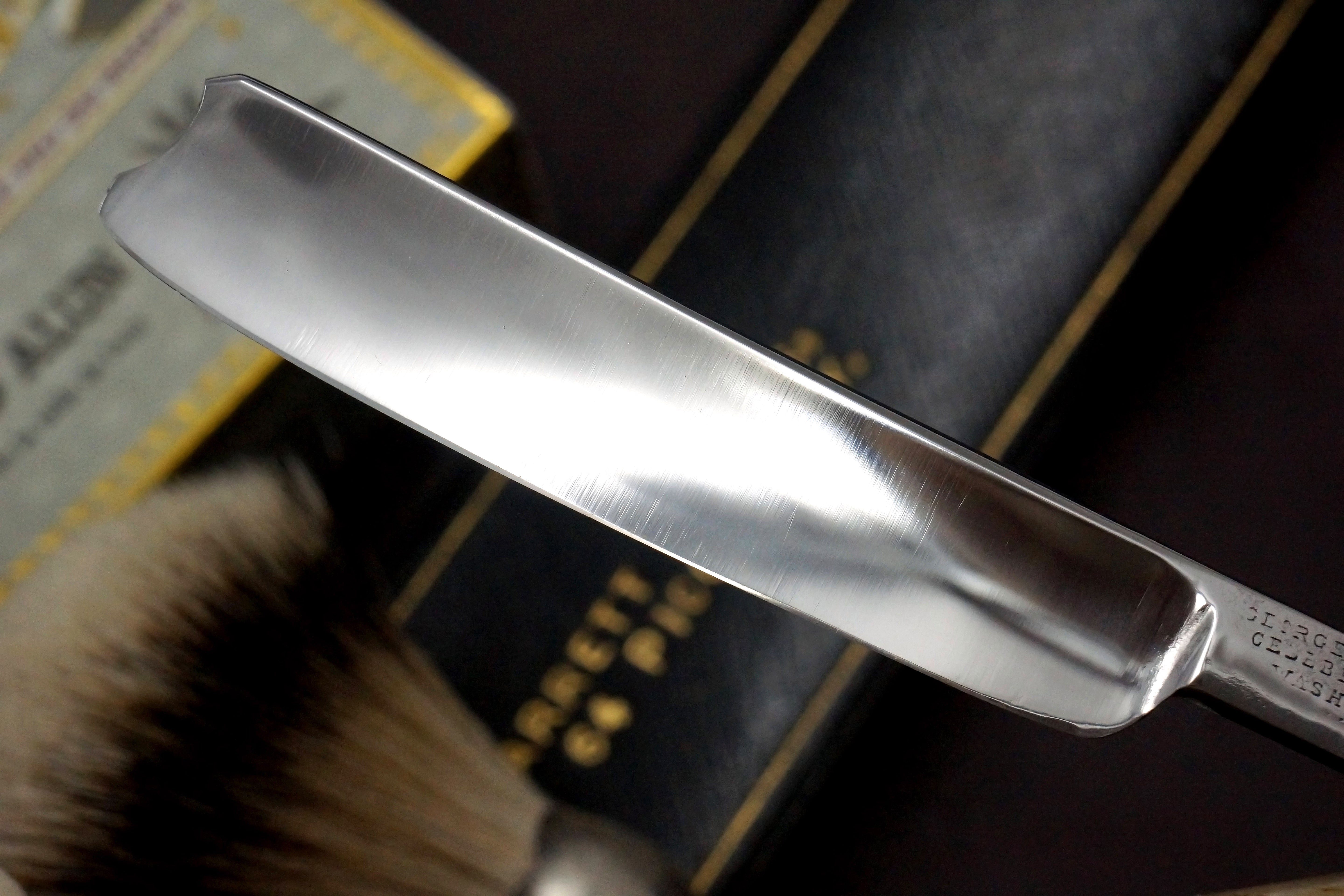 George Wostenholm & Sons - 5/8 Blade with New Rams Horn Scales - Fully Restored Sheffield Straight Razor - Shave Ready