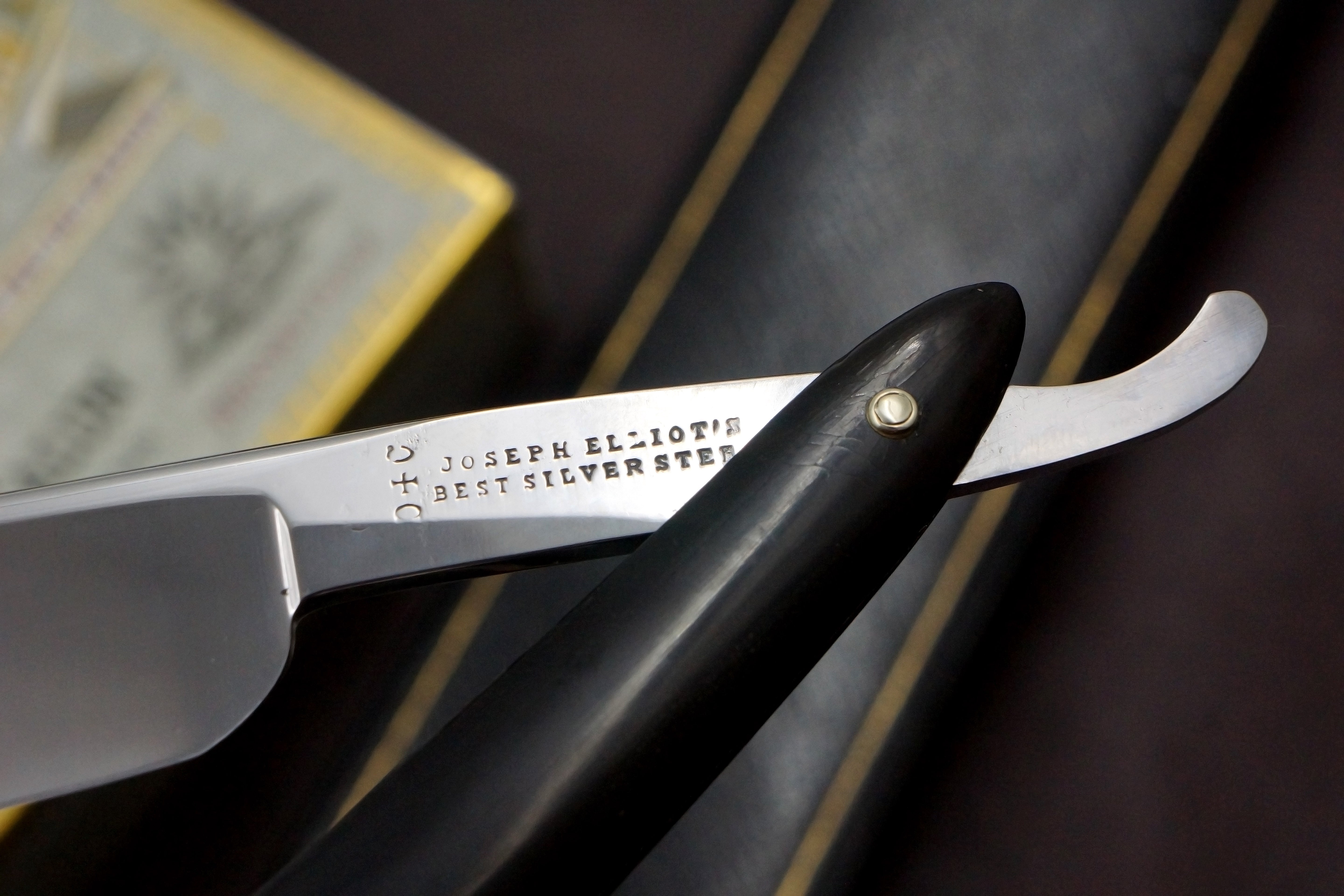 Joseph Elliot Best Silver Steel - Near Pristine Vintage Sheffield Straight Razor - Shave Ready