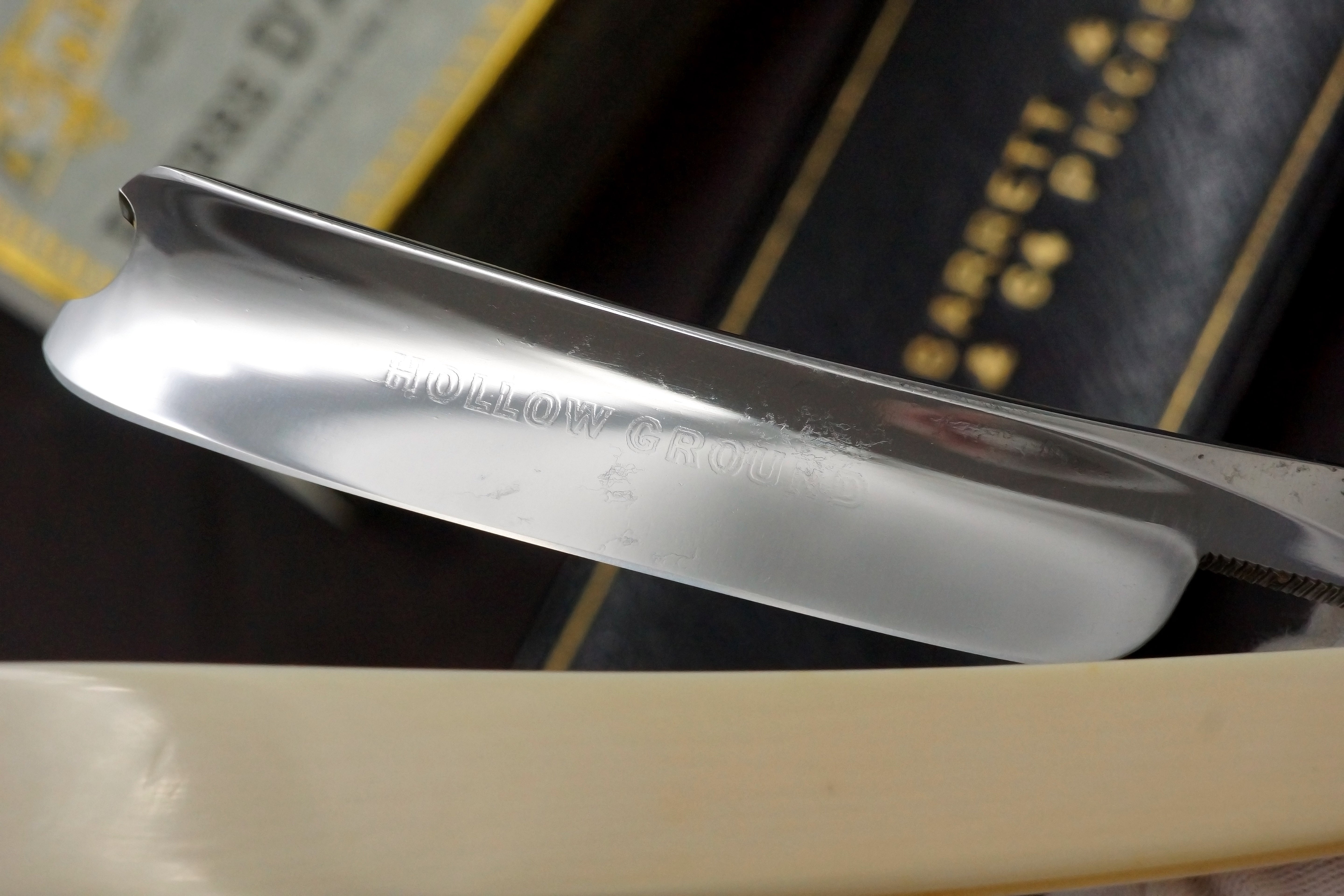 Wade & Butcher "Hollow Ground" - 11/16 Ivory Scaled Sheffield Straight Razor - Shave Ready