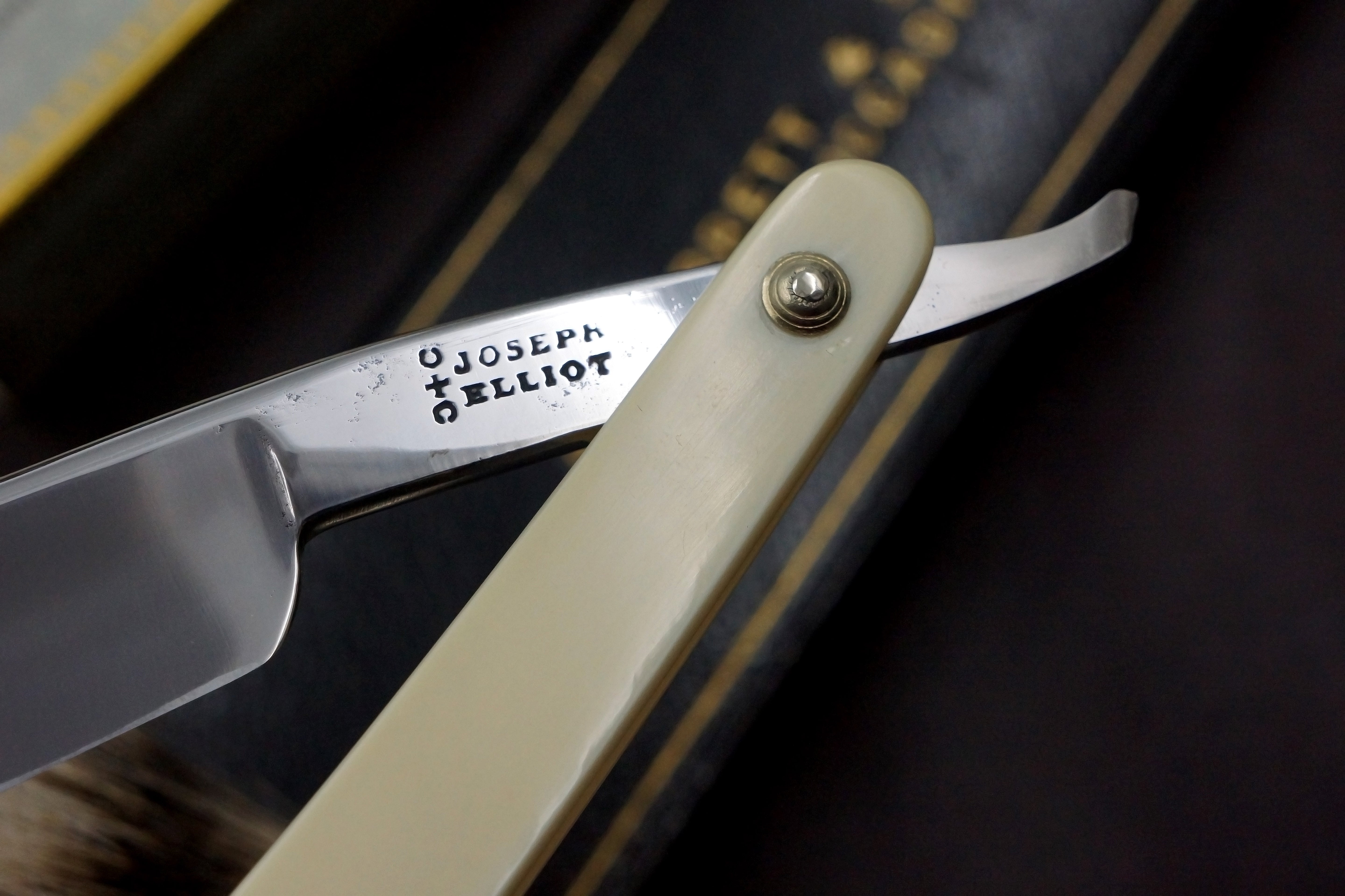 Joseph Elliot - Lovely 6/8 Ivory Scaled Fully Restored - Vintage Sheffield Straight Razor - Shave Ready