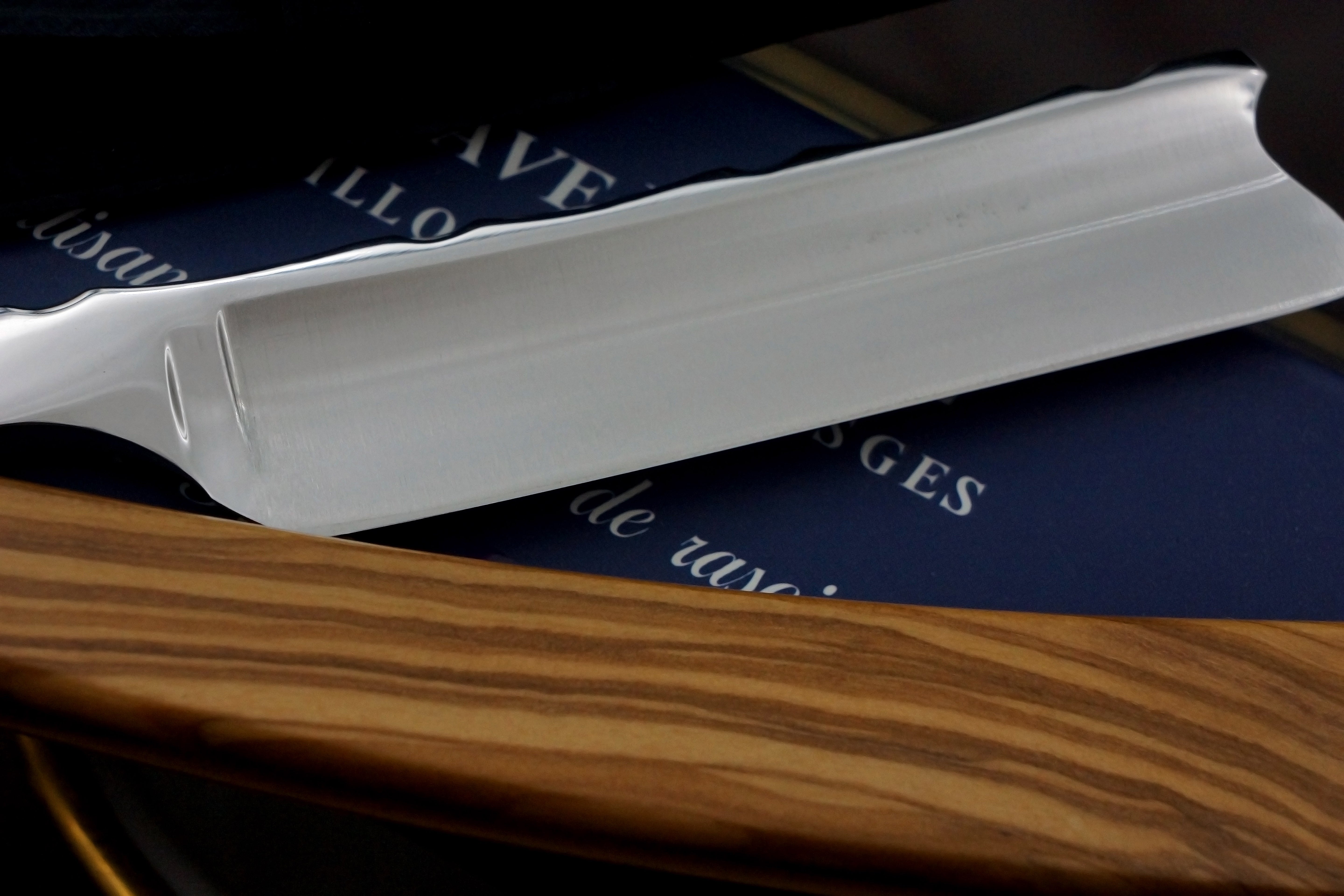 Gustave La Lune 6/8 Full Hollow Fancy Blade with Olivewood Scales - Excellent Preowned French Straight Razor - Shave Ready