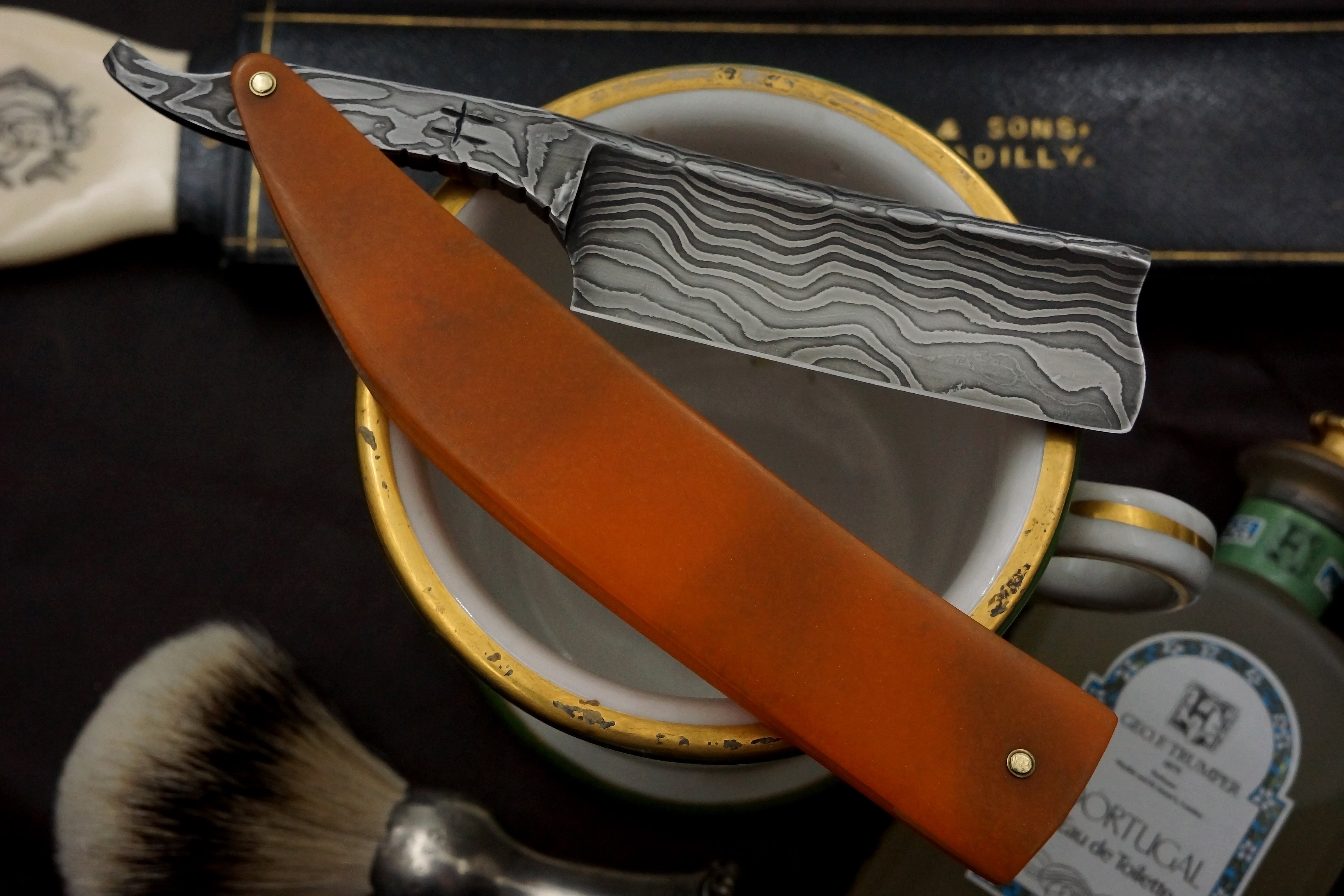 Snail Forge 15/16 Damascus Steel Blade - Preowned Custom Straight Razor - Shave Ready