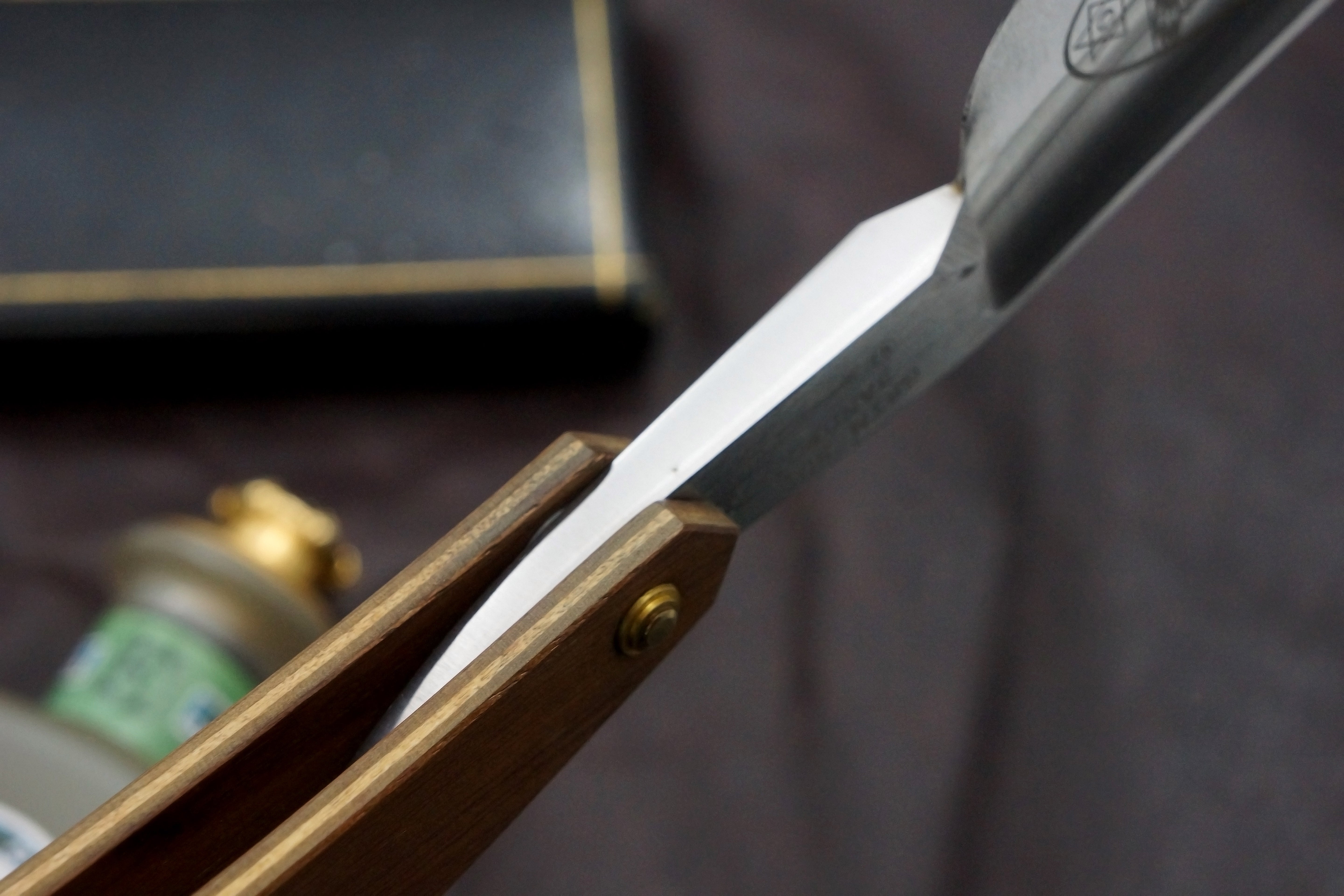 Grim Butcher 9/8 Full Hollow Blade with Masonic Etch - Preowned Straight Razor - Shave Ready