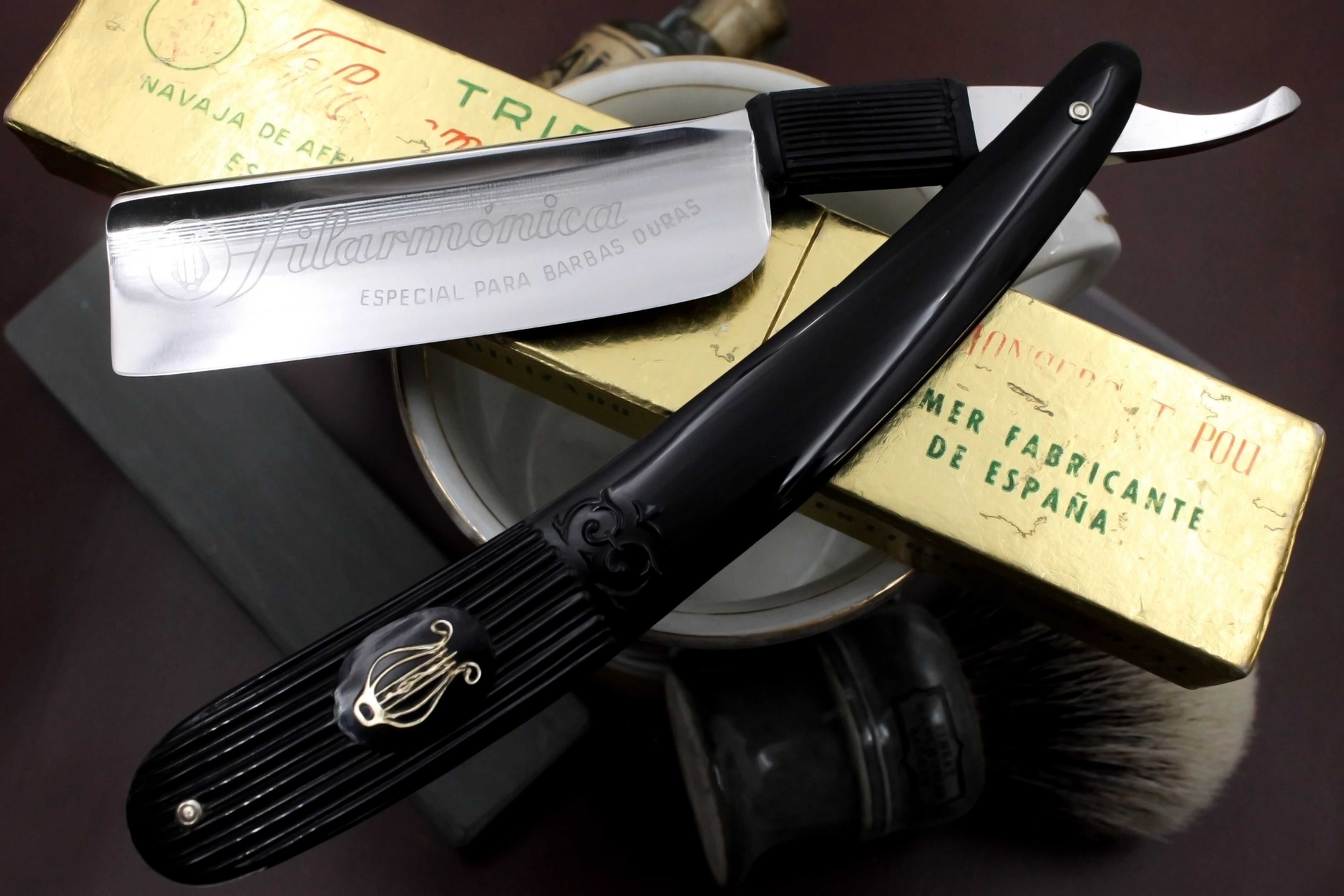 Filarmonica JMP "Especial Para Barbas Duras " 15/16 Full Hollow Blade - Near Mint Vintage Spanish Straight Razor - Shave Ready