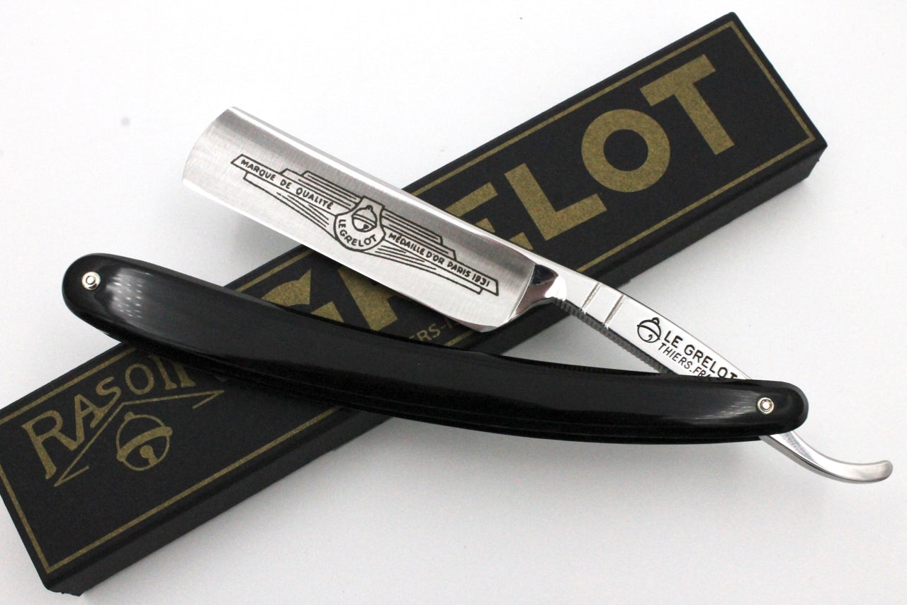 Le Grelot "Medaille d'or Paris 1931" by Thiers Issard 5/8 Black Scales - Full Hollow Ground Straight Razor