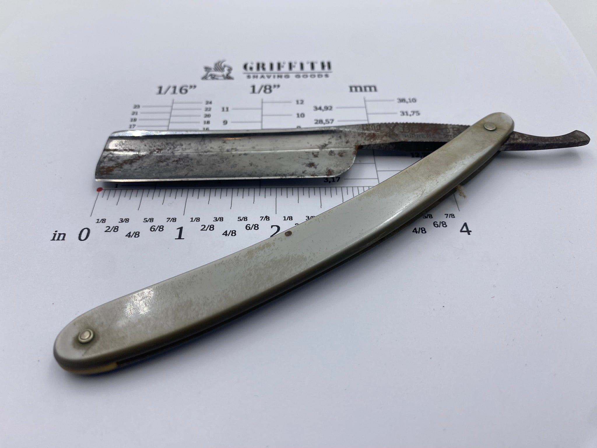 Vintage "Doctor" Japanese Straight Razor for Restoration