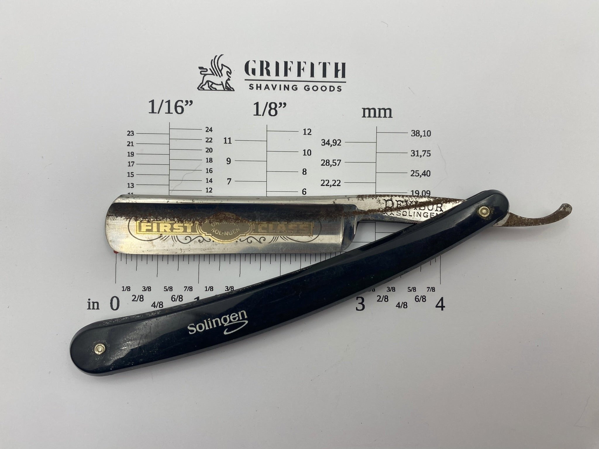 Vintage Revisor German Straight Razor for Restoration