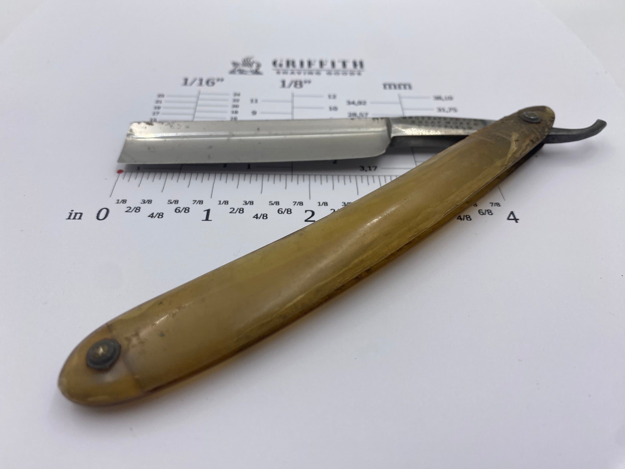 Vintage Wm. Greaves & Sons English Straight Razor for Restoration