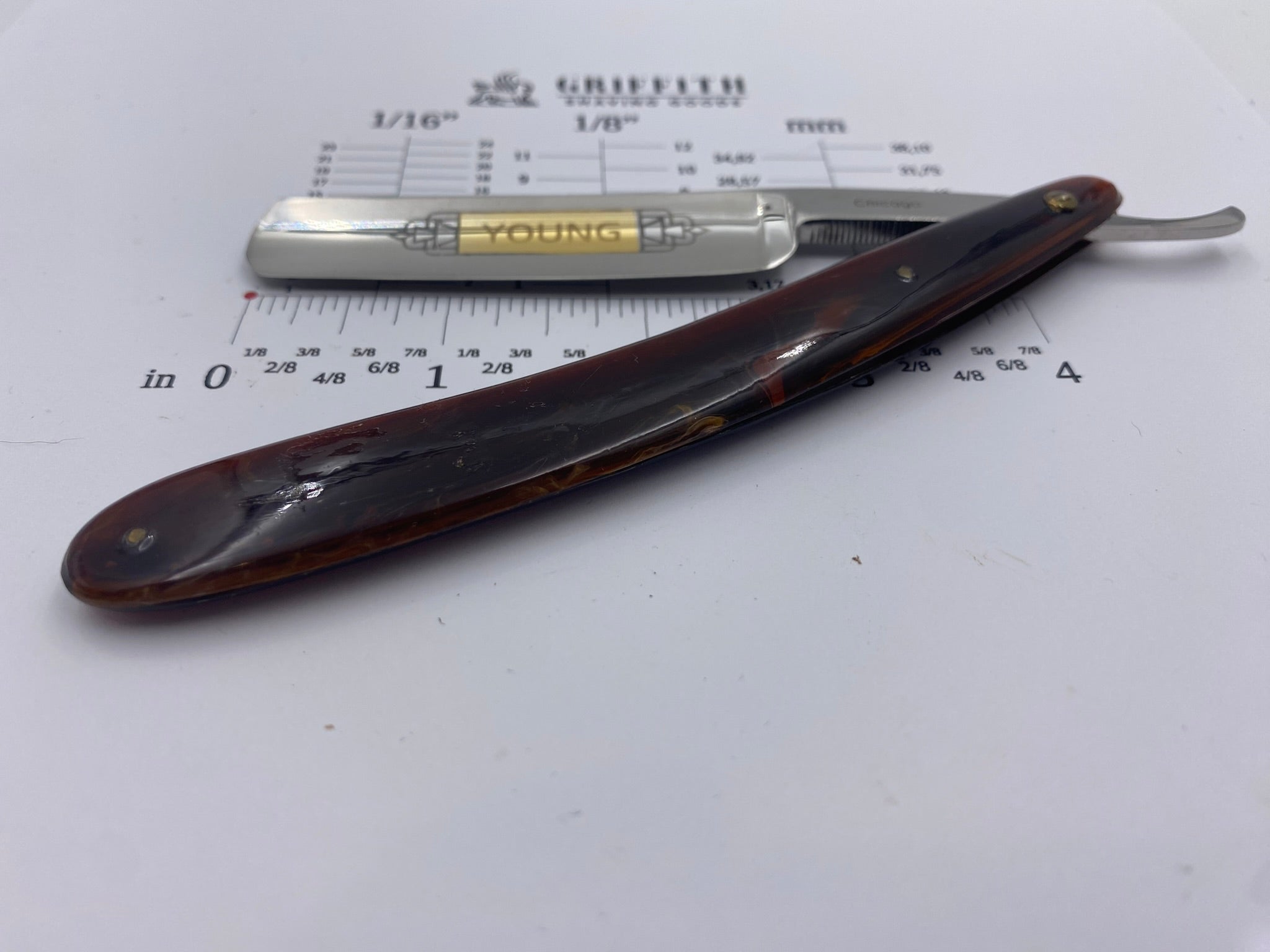 Vintage Young Chicago American Straight Razor for Restoration