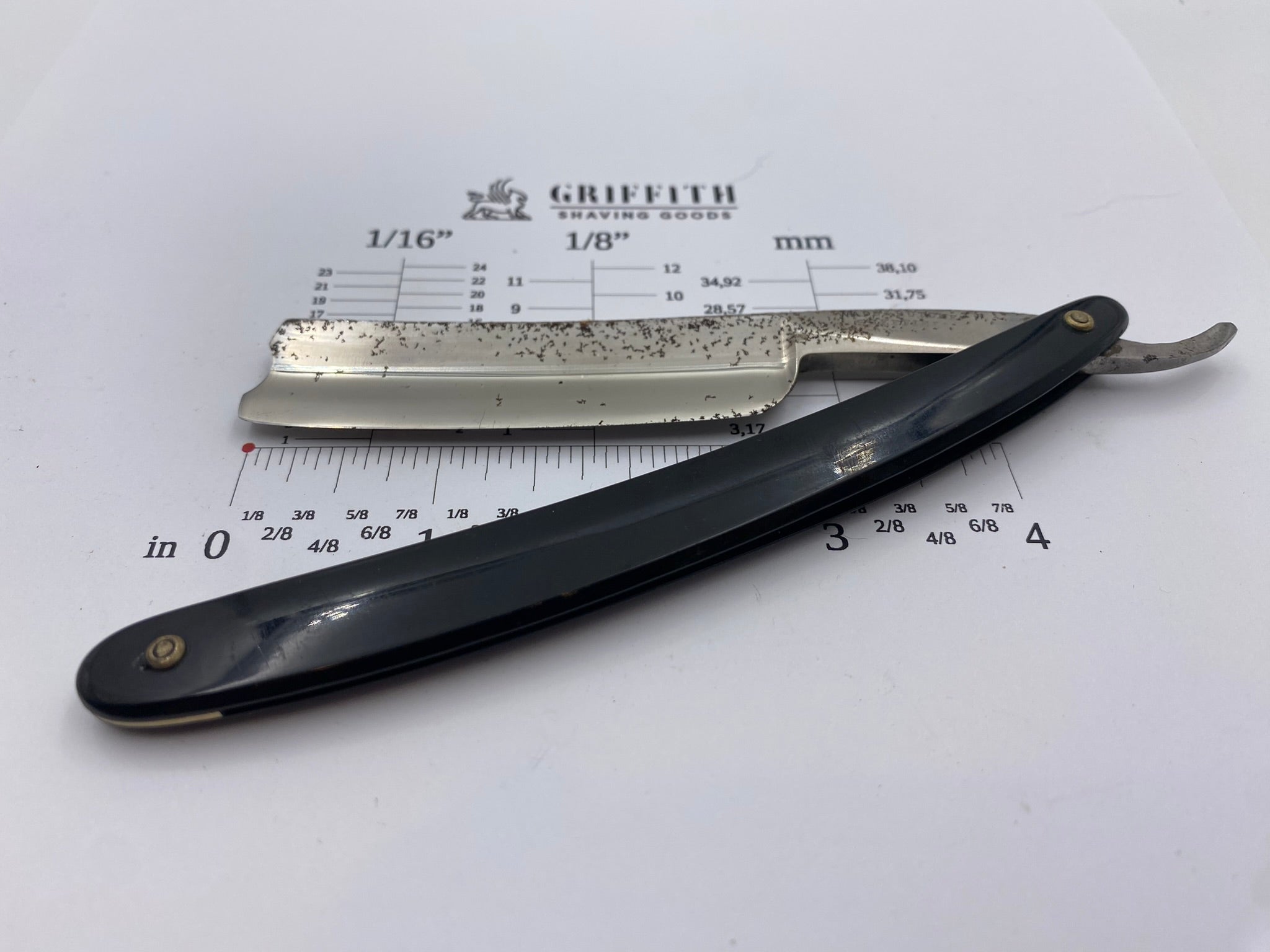 Vintage Wade & Butcher English Straight Razor for Restoration