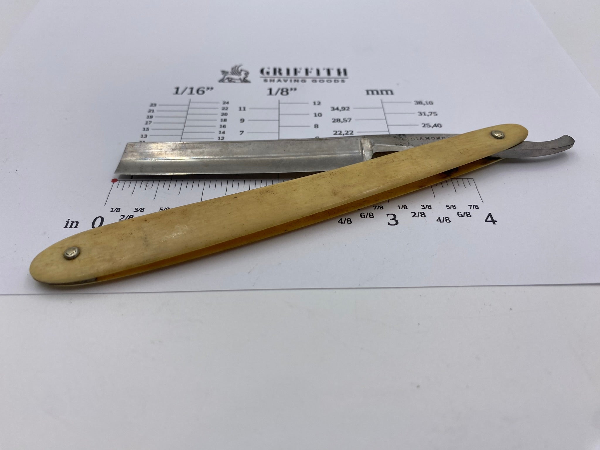 Vintage Diamond Steel Sheffield English Straight Razor for Restoration