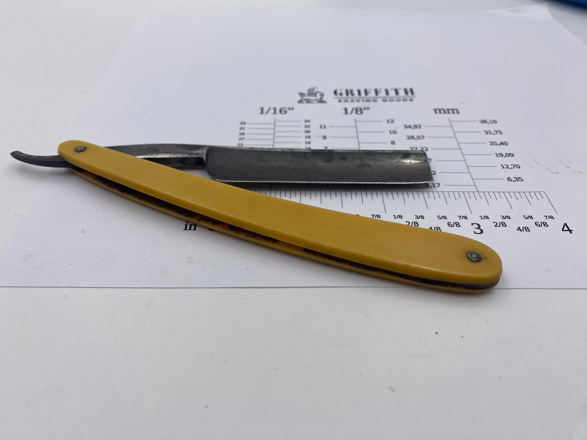 Vintage Wade & Butcher English Straight Razor for Restoration