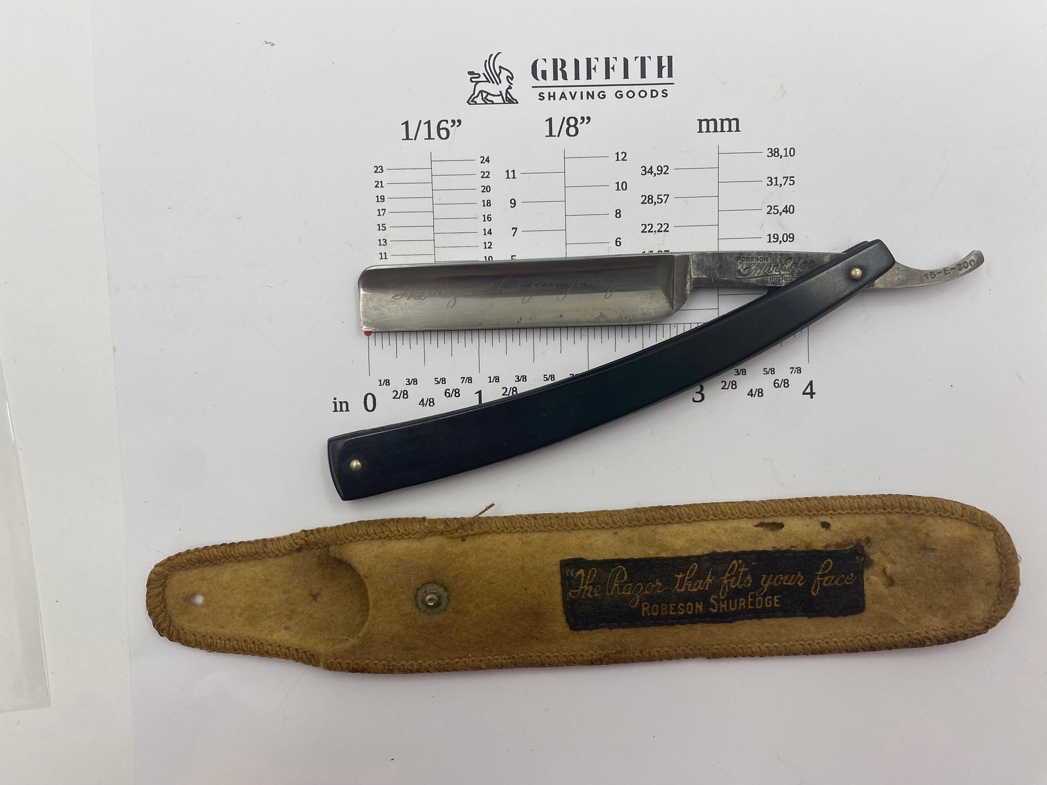 Vintage Robeson Shuredge American Straight Razor for Restoration