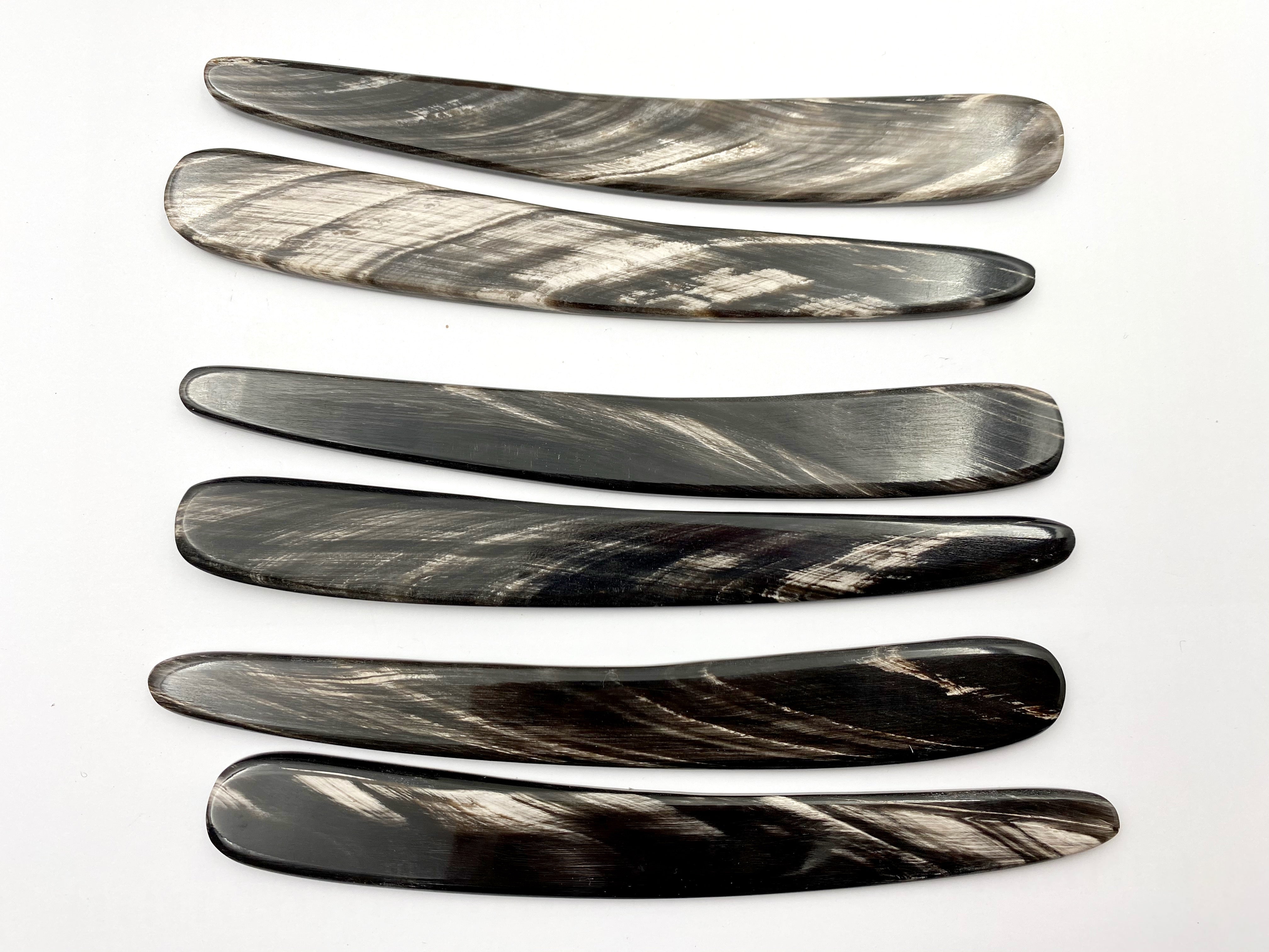 Straight Razor Scales for 5/8-6/8 blades - Black with white streaks Buffalo Horn - One Pair/Set