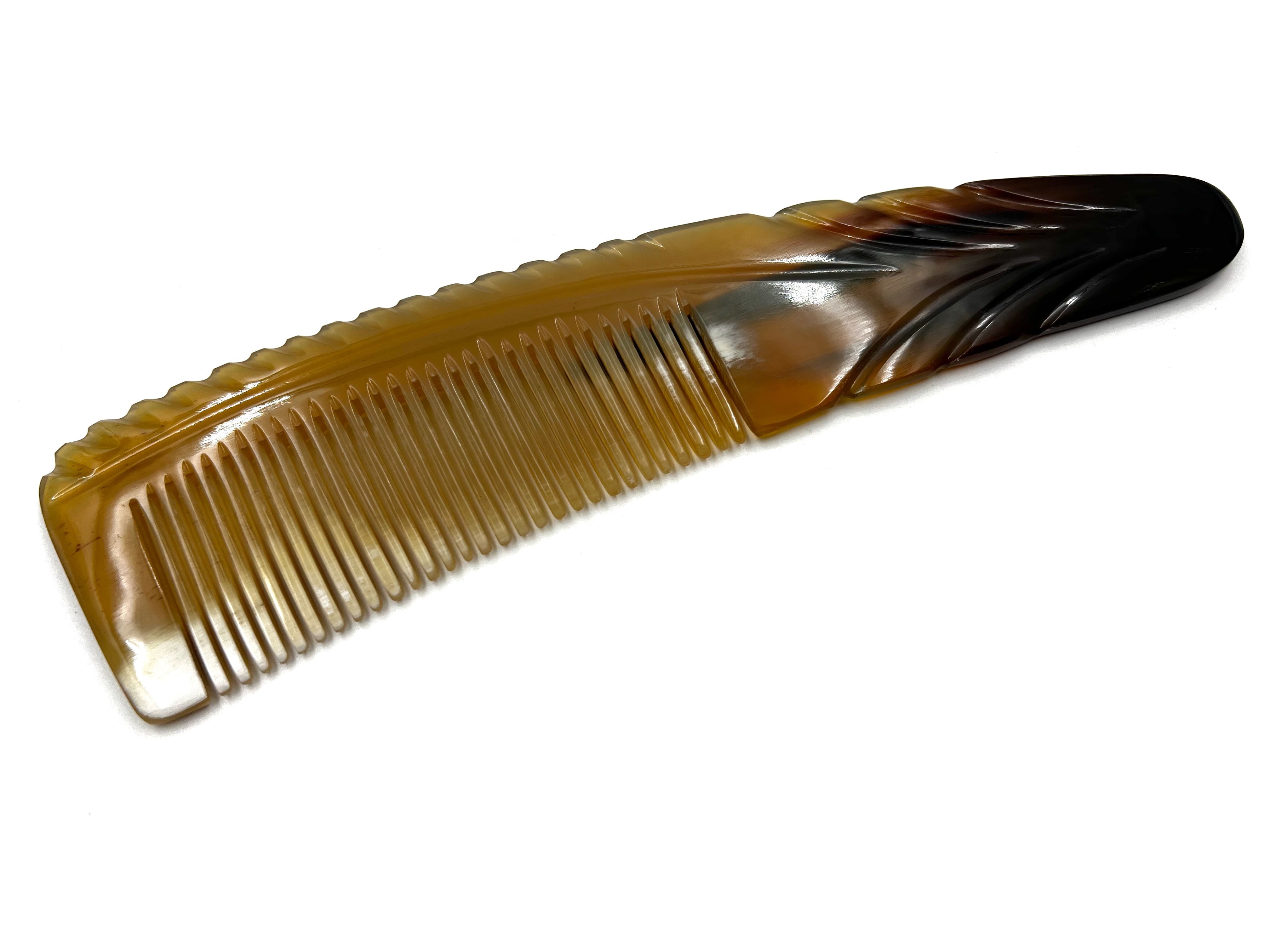 Traditional Carved Horn Comb - 8 inch Curved Fluted Design