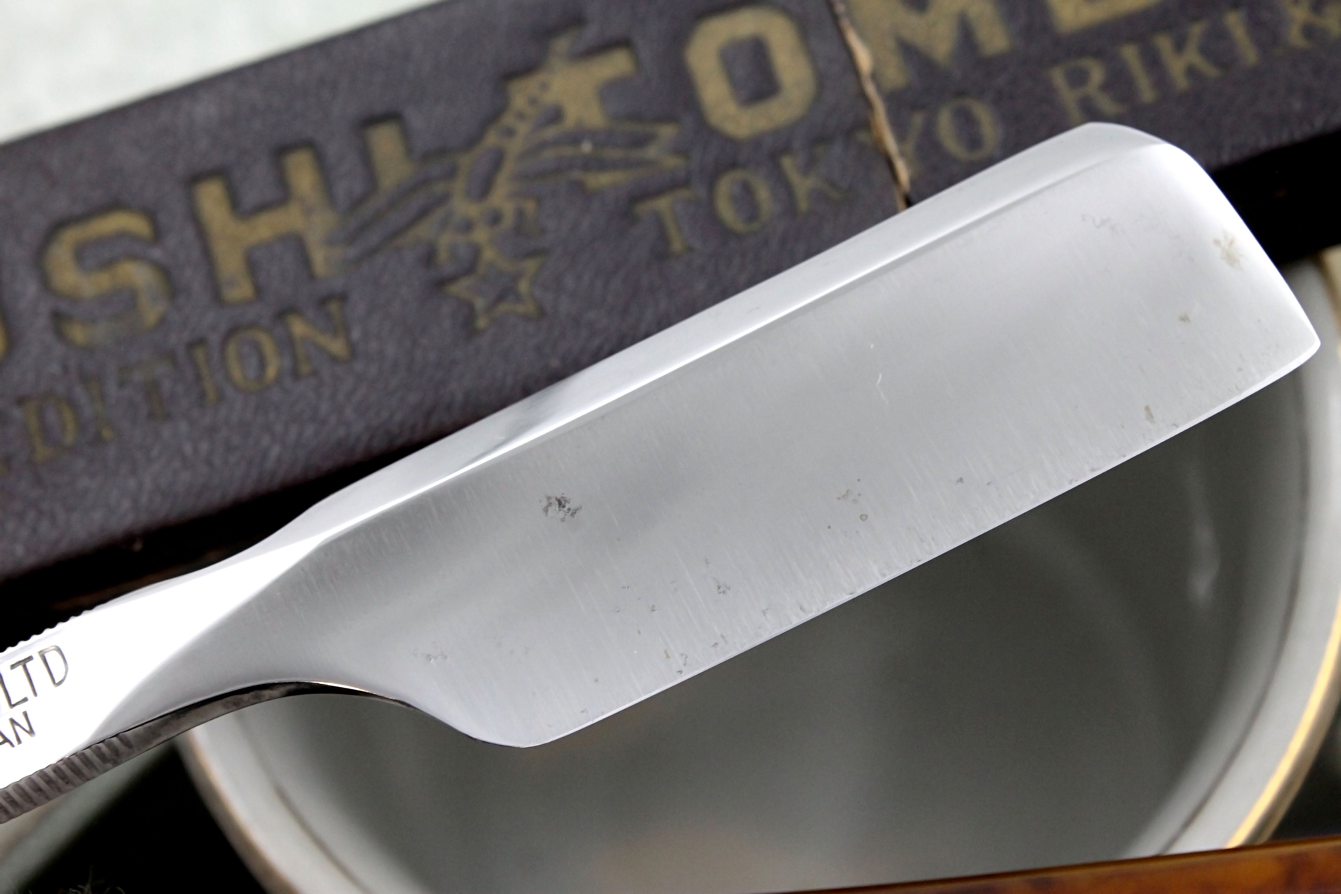 Hoshi Tombo 6000 - Excellent 6/8 Vintage Japanese Straight Razor - Shave Ready