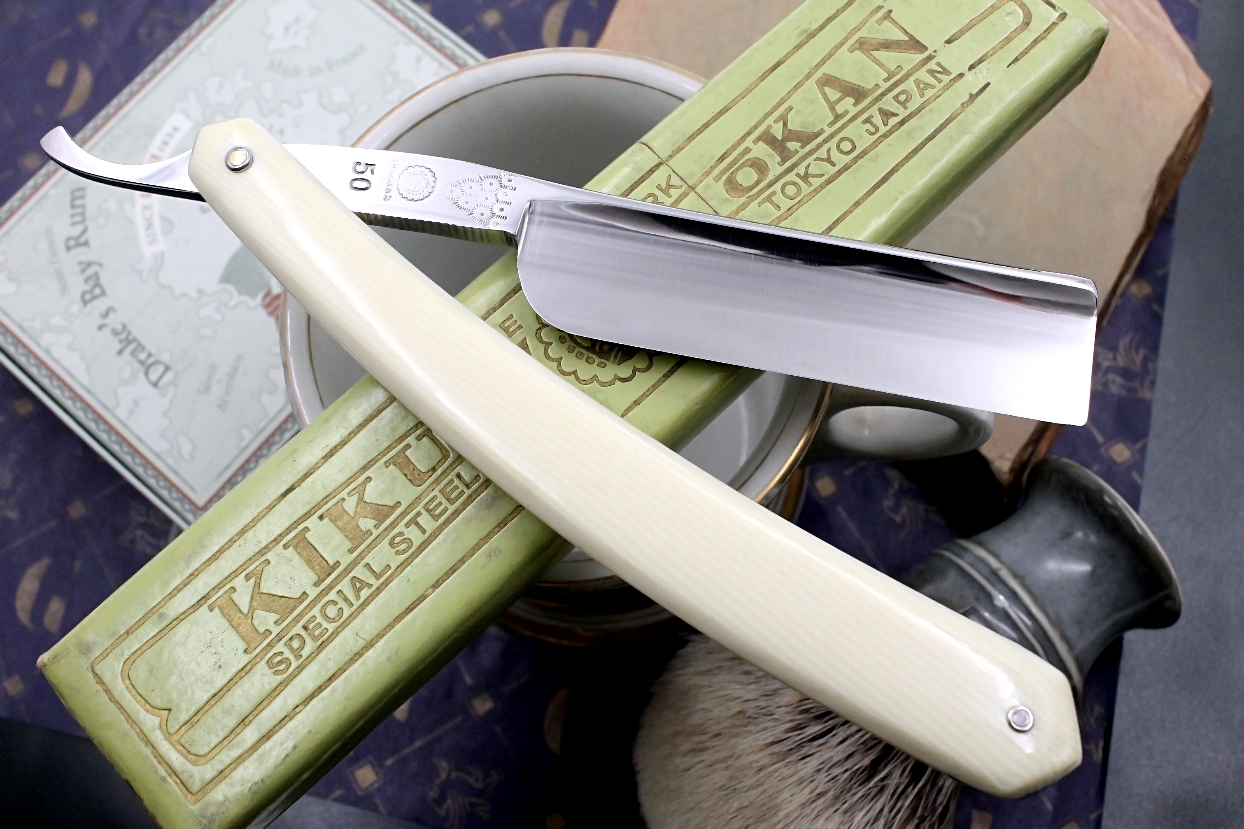 Kikuokan Tamahagane - 6/8 Half Hollow Blade Like New - Vintage Japanese Straight Razor - Shave Ready