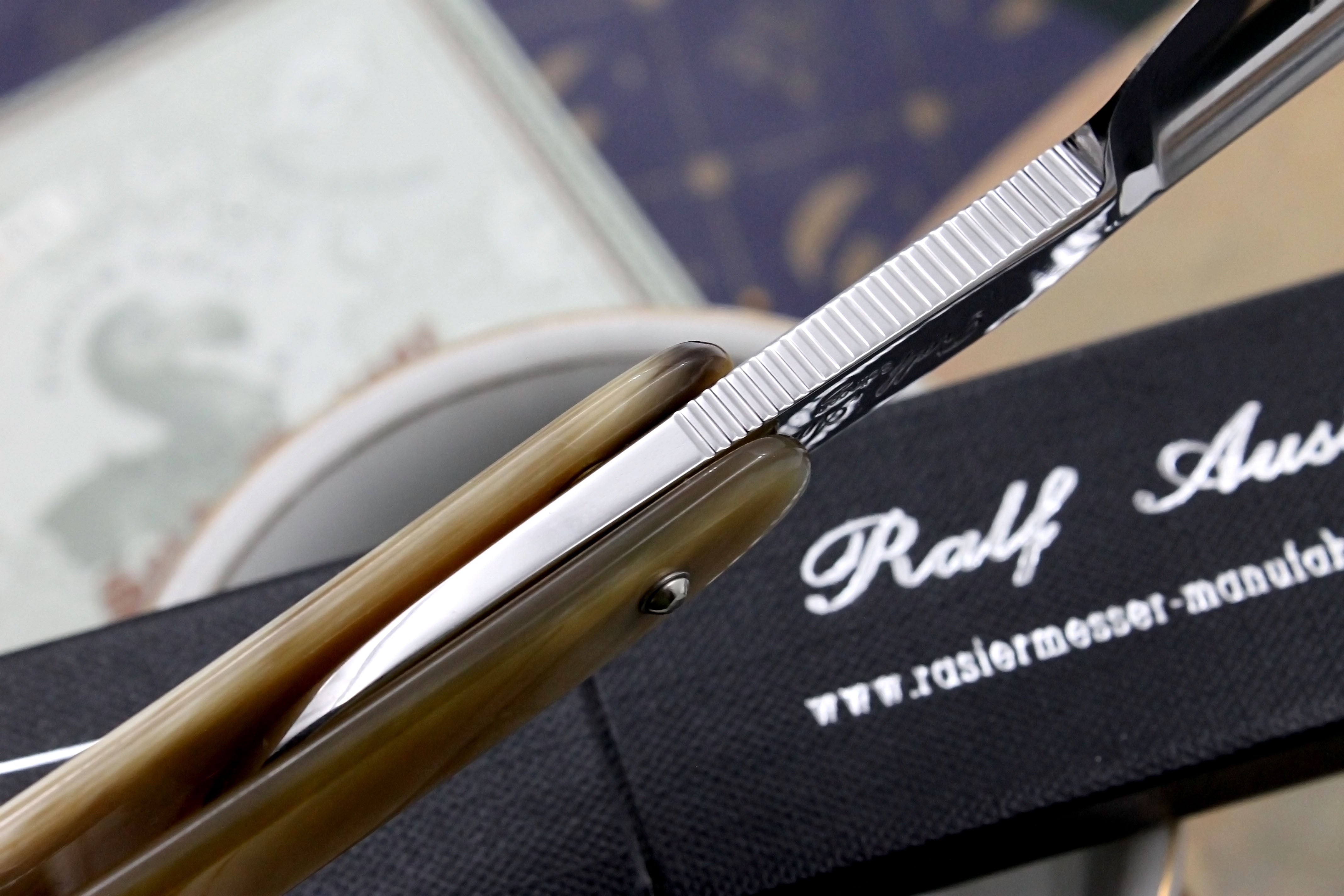 Ralf Aust 6/8 Full Hollow Blade with Horn Scales - Preowned Solingen Straight Razor - Shave Ready