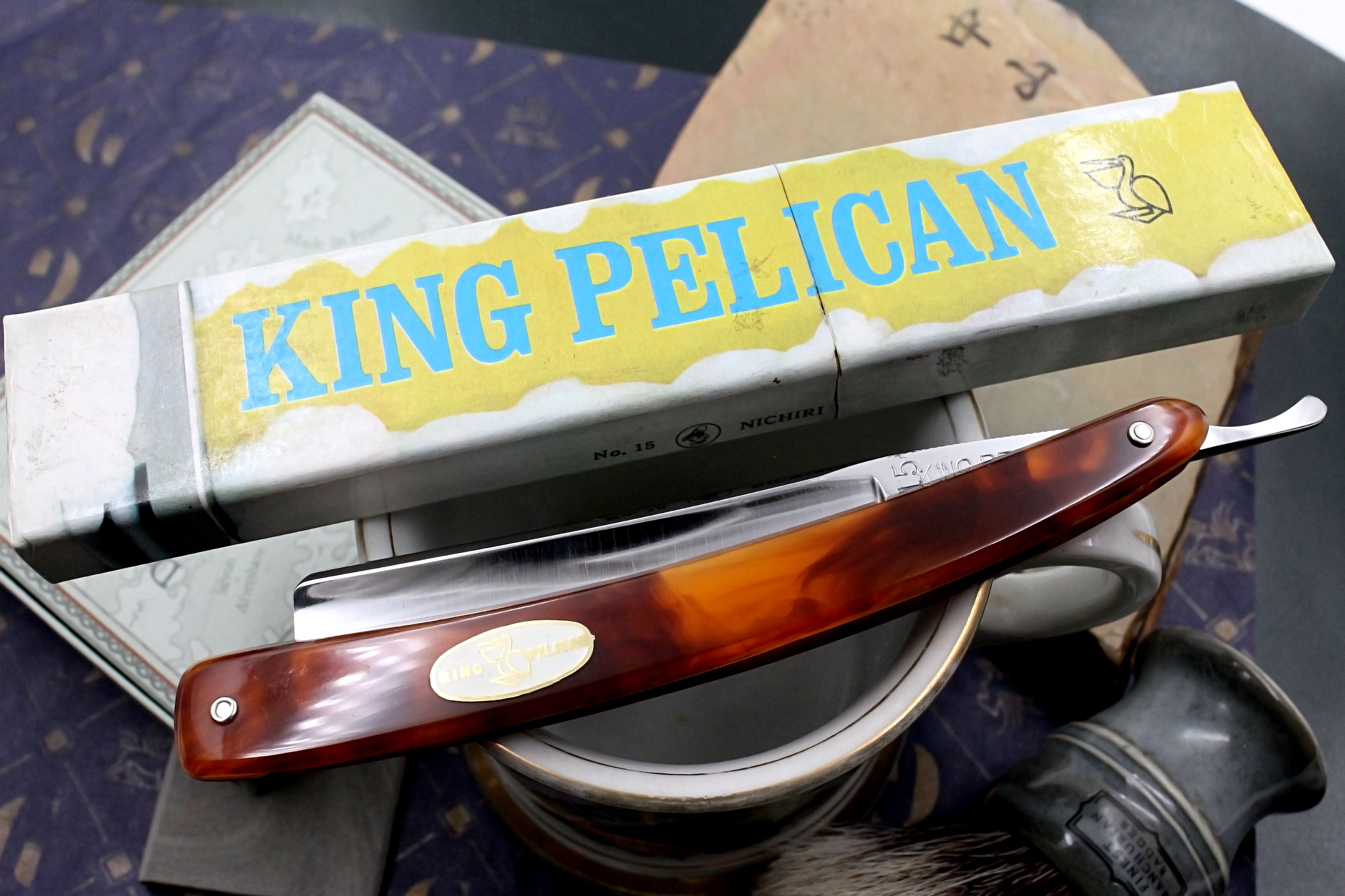 King Pelican No. 15 - 6/8 Half Hollow Blade Near Mint - Vintage Japanese Straight Razor - Shave Ready