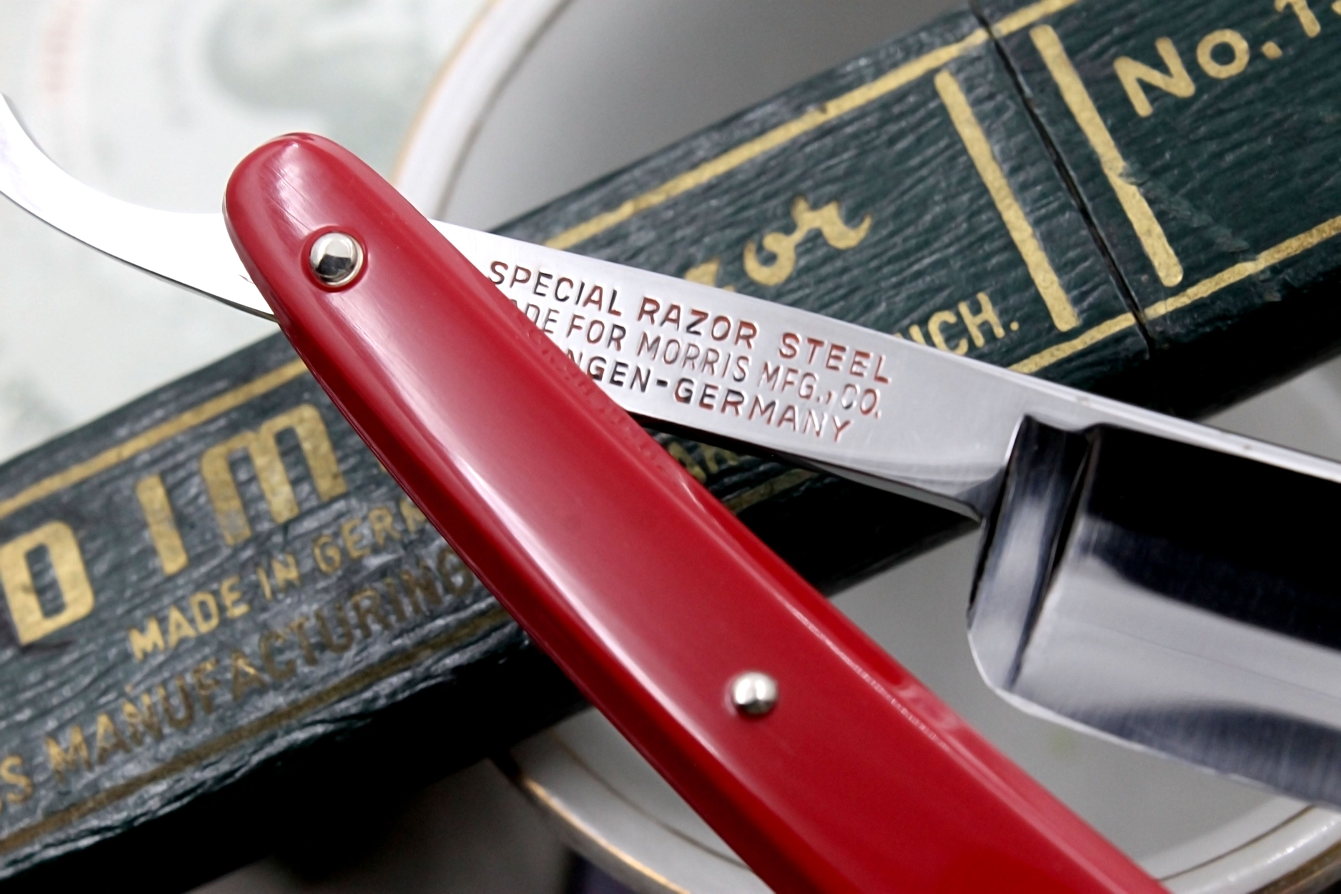 Morris Mfg. Co. - Pristine 11/16 "Red Imp" No.133 Full Hollow Blade - Solingen Straight Razor - Shave Ready