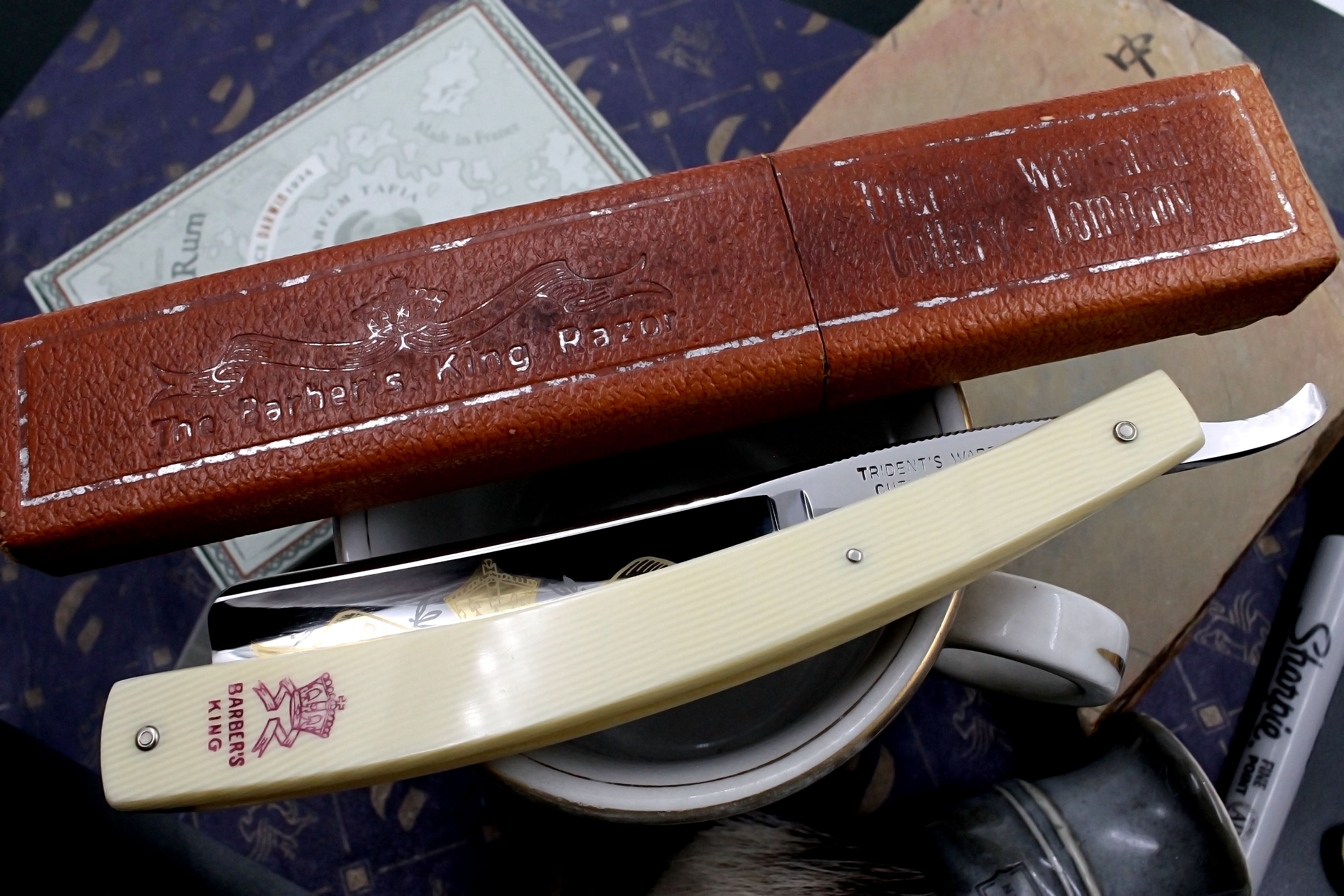 Ed Wusthoff Barber's King - Like New 13/16 Full Hollow Blade - Vintage Solingen Straight Razor - Shave Ready