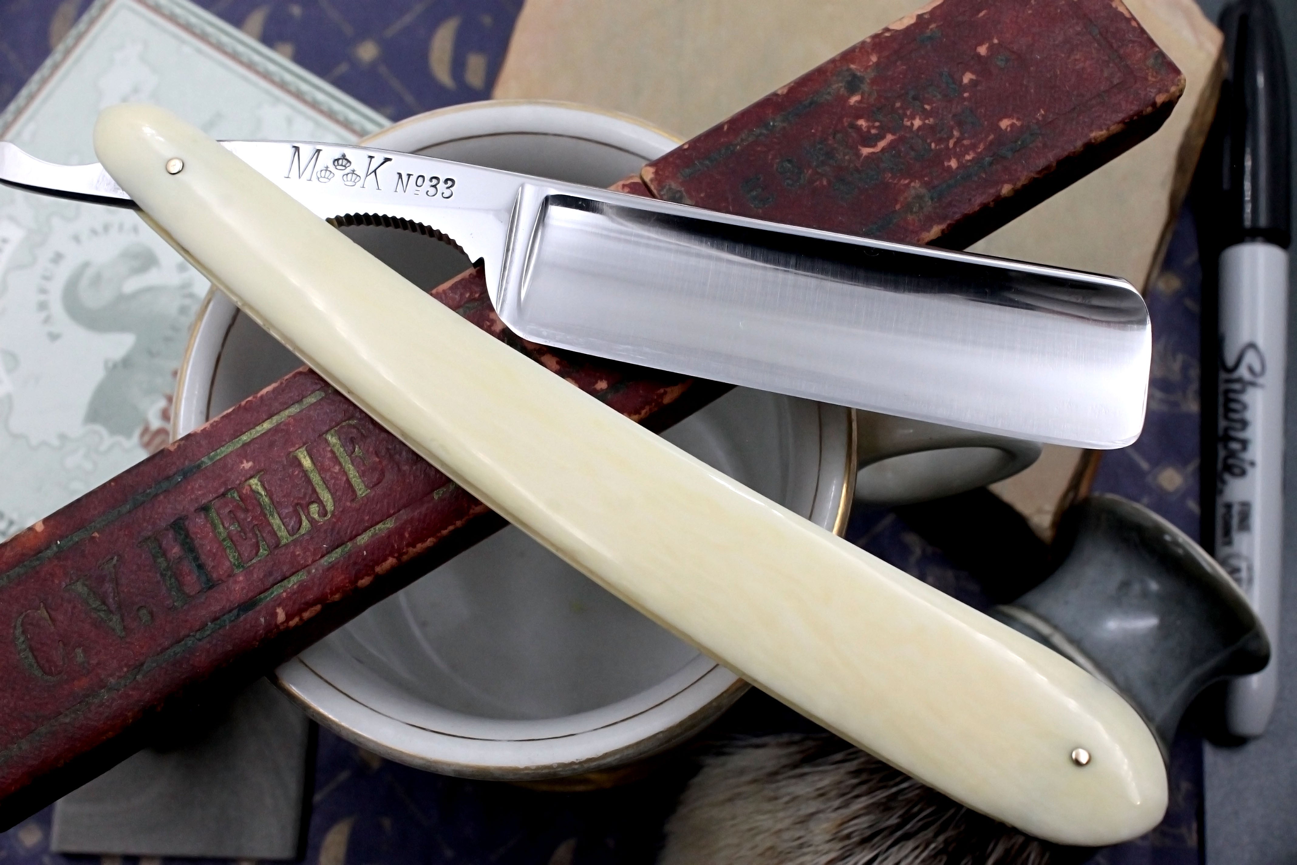 C.V. Heljestrand MK No.33 13/16 Blade - Ivory Scaled Eskilstuna Sweden Straight Razor - Shave Ready