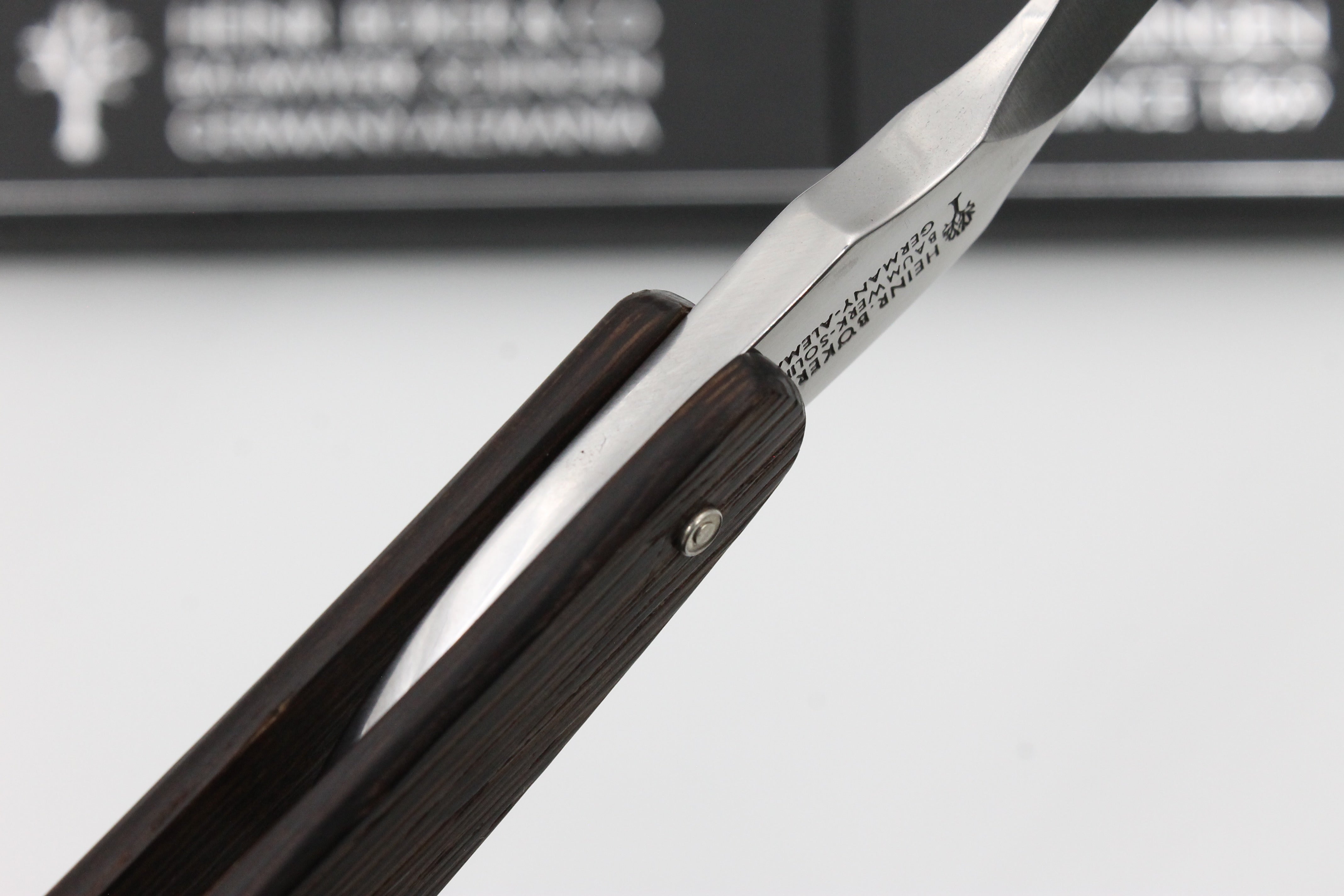 Boker The Celebrated 6/8 Singing Full Hollow Blade with Wenge Scales Solingen Straight Razor